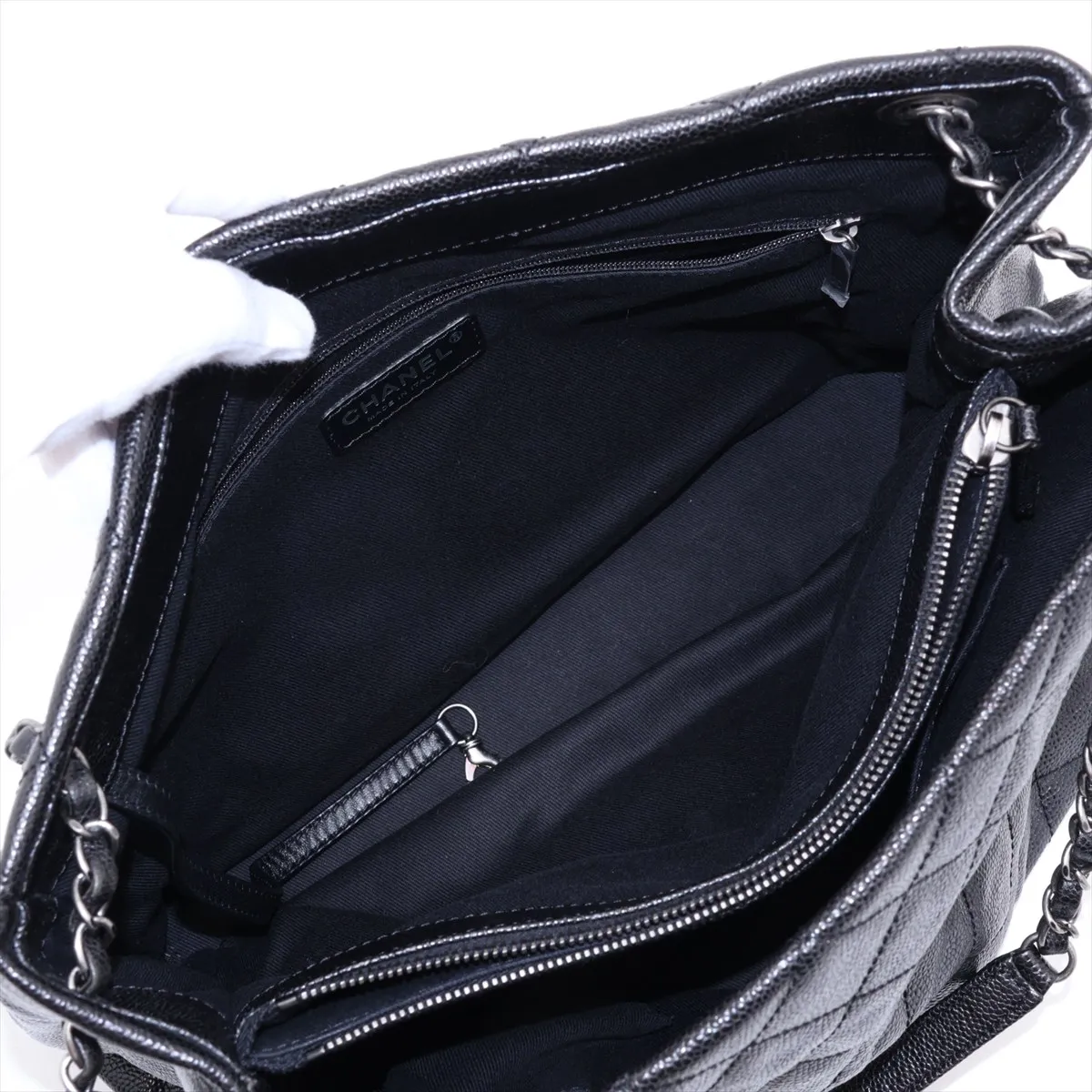Matelassé Caviar Skin Chain Tote Bag, Black with Gunmetal Hardware, Item No. 17099238, Series 17 — view 9