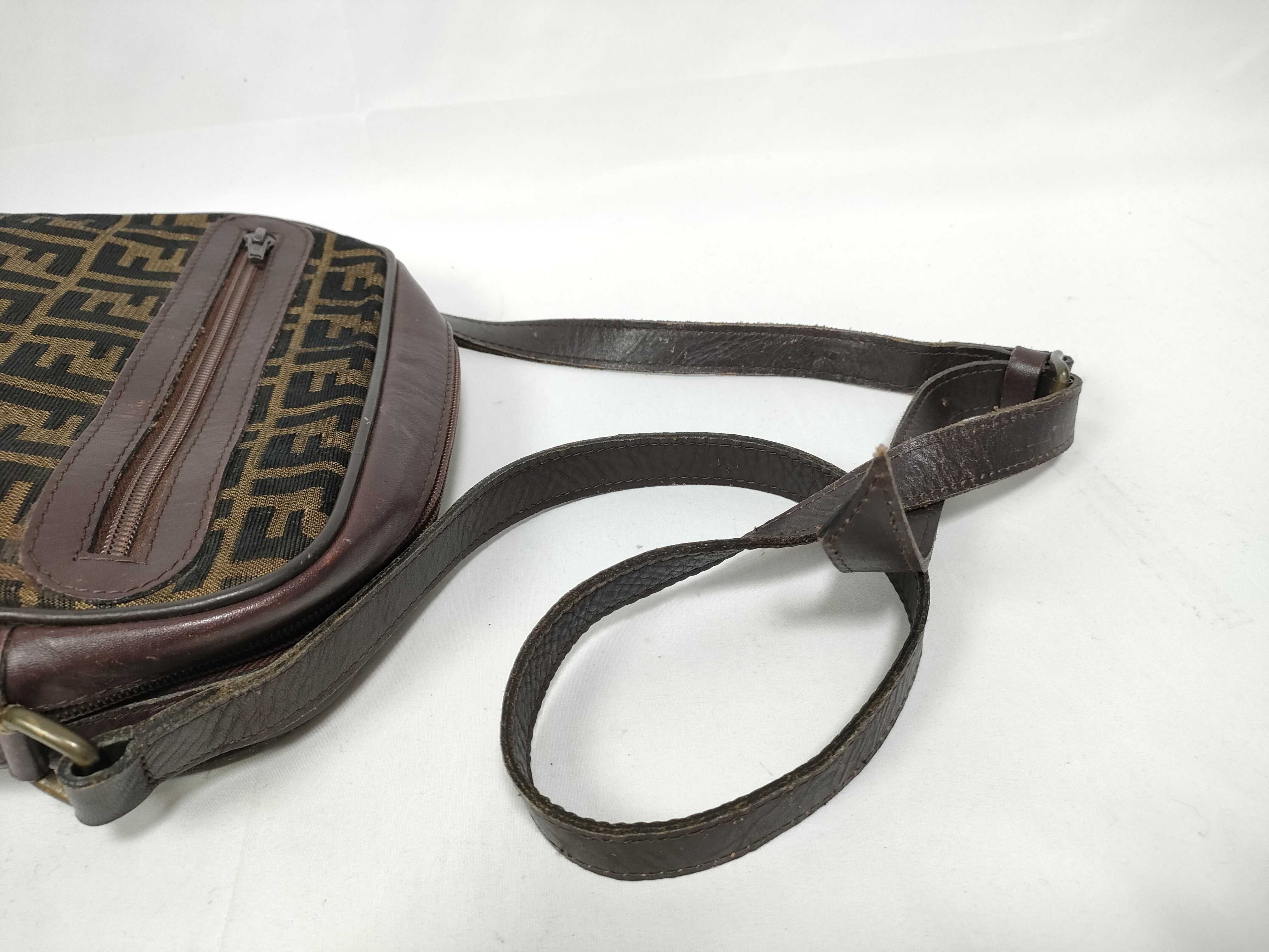 shoulder bag — view 9