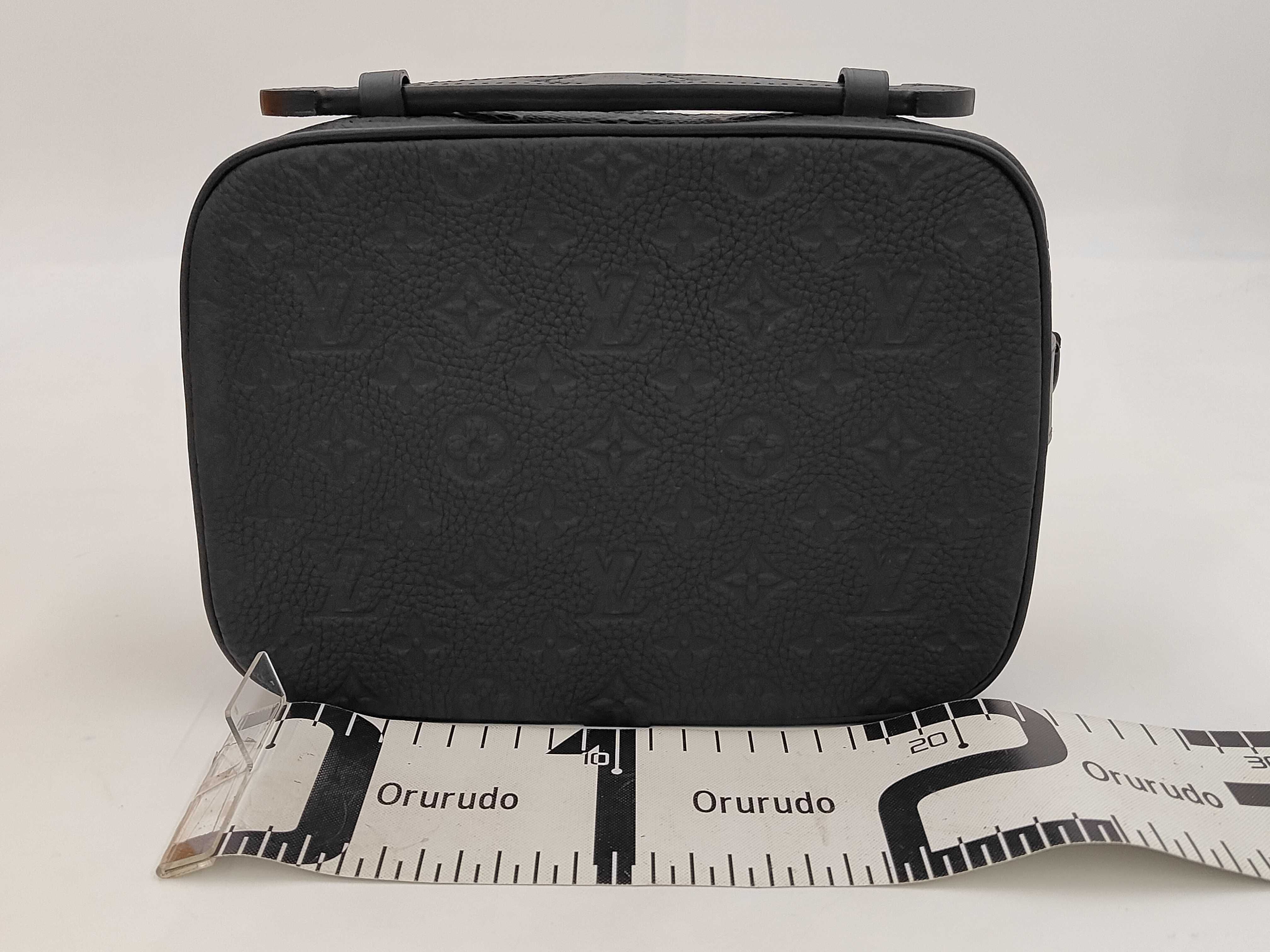 Taurillon Monogram S-Lock Messenger M58489 Shoulder Bag with Protective Seal — view 2