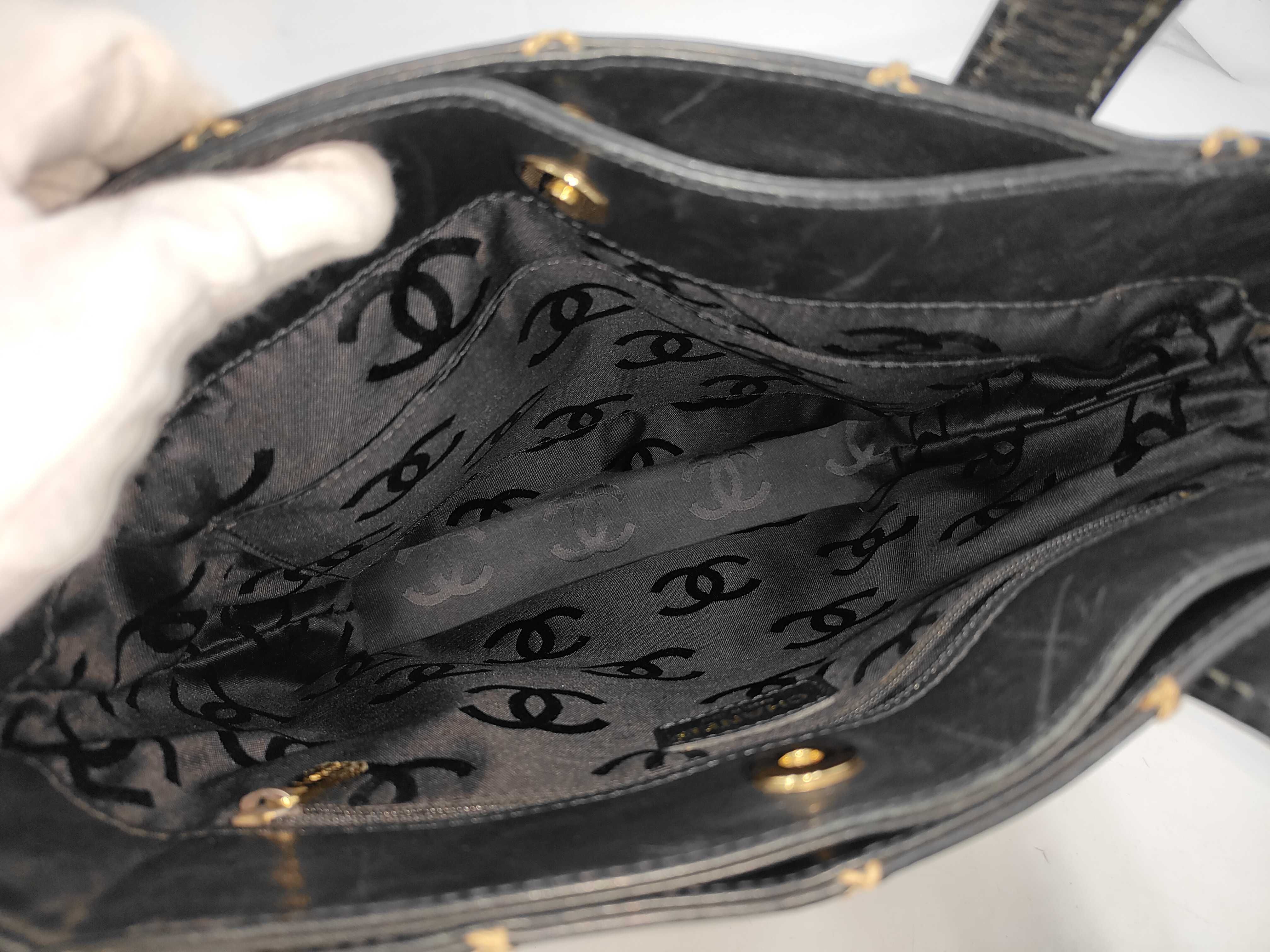 Wild Stitch Tote Bag (Serial Number 7) — view 9