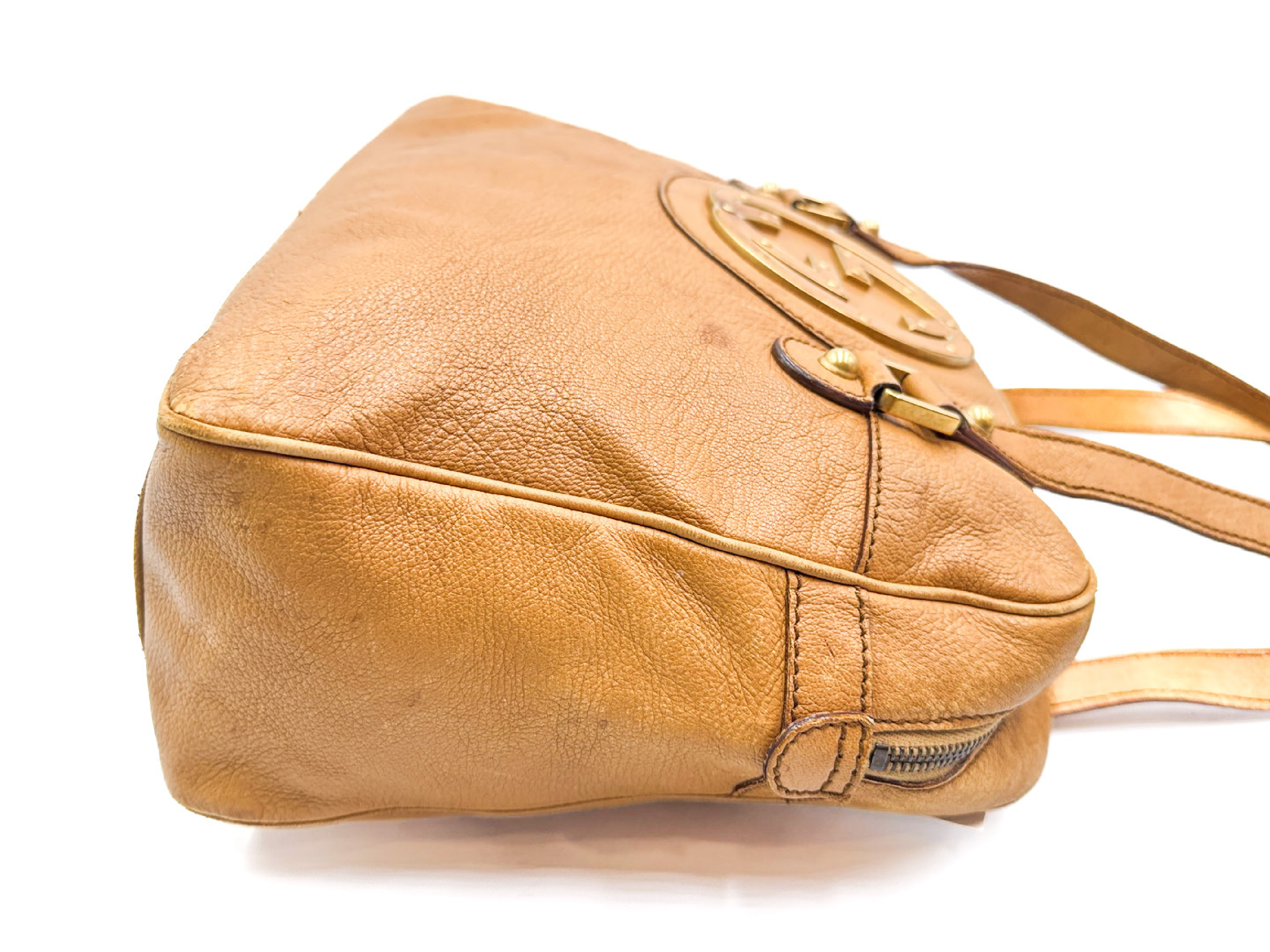 Interlocking GG Leather Tote Bag with Gold Hardware 121544 — view 5