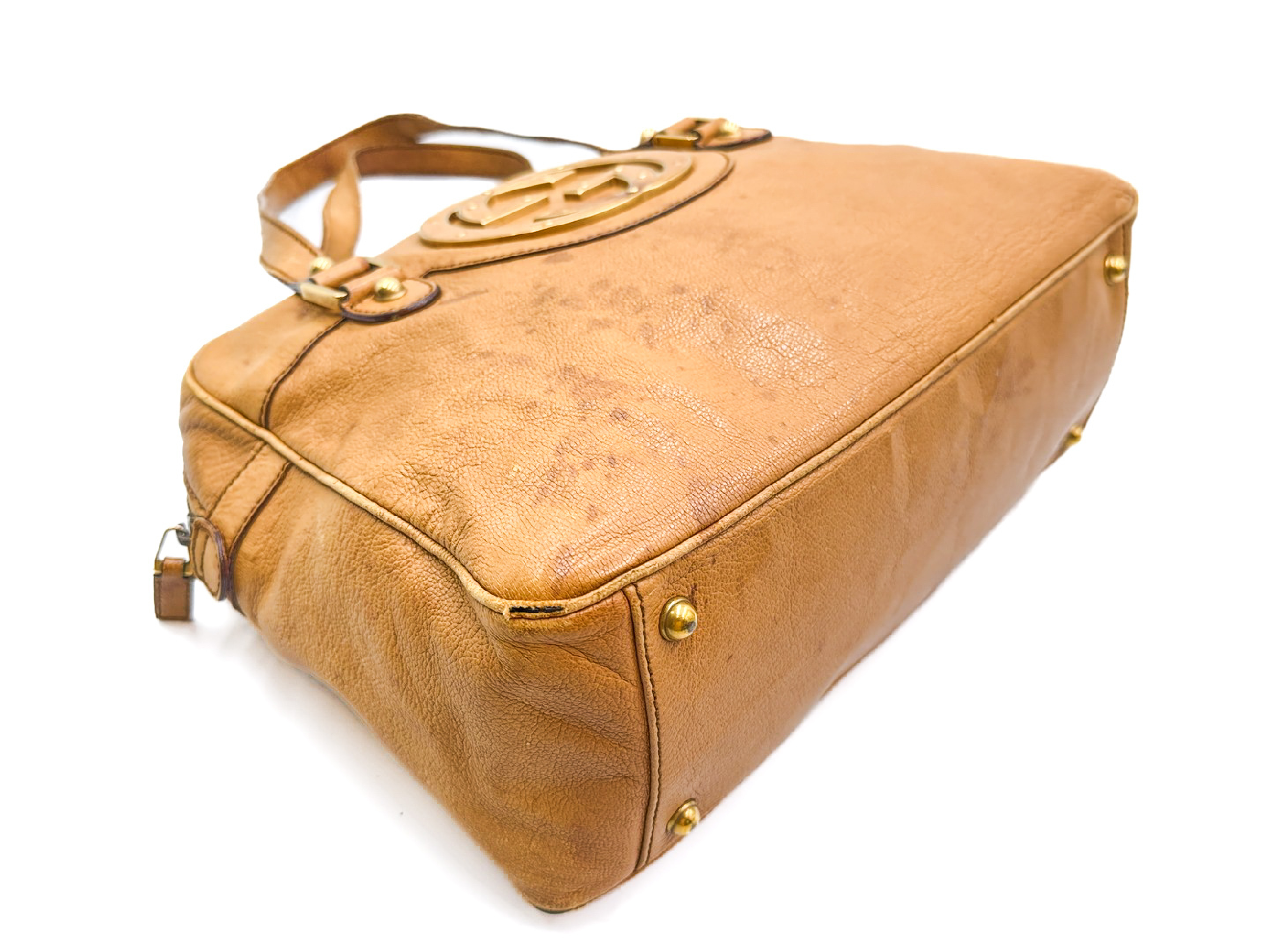 Interlocking GG Leather Tote Bag with Gold Hardware 121544 — view 8
