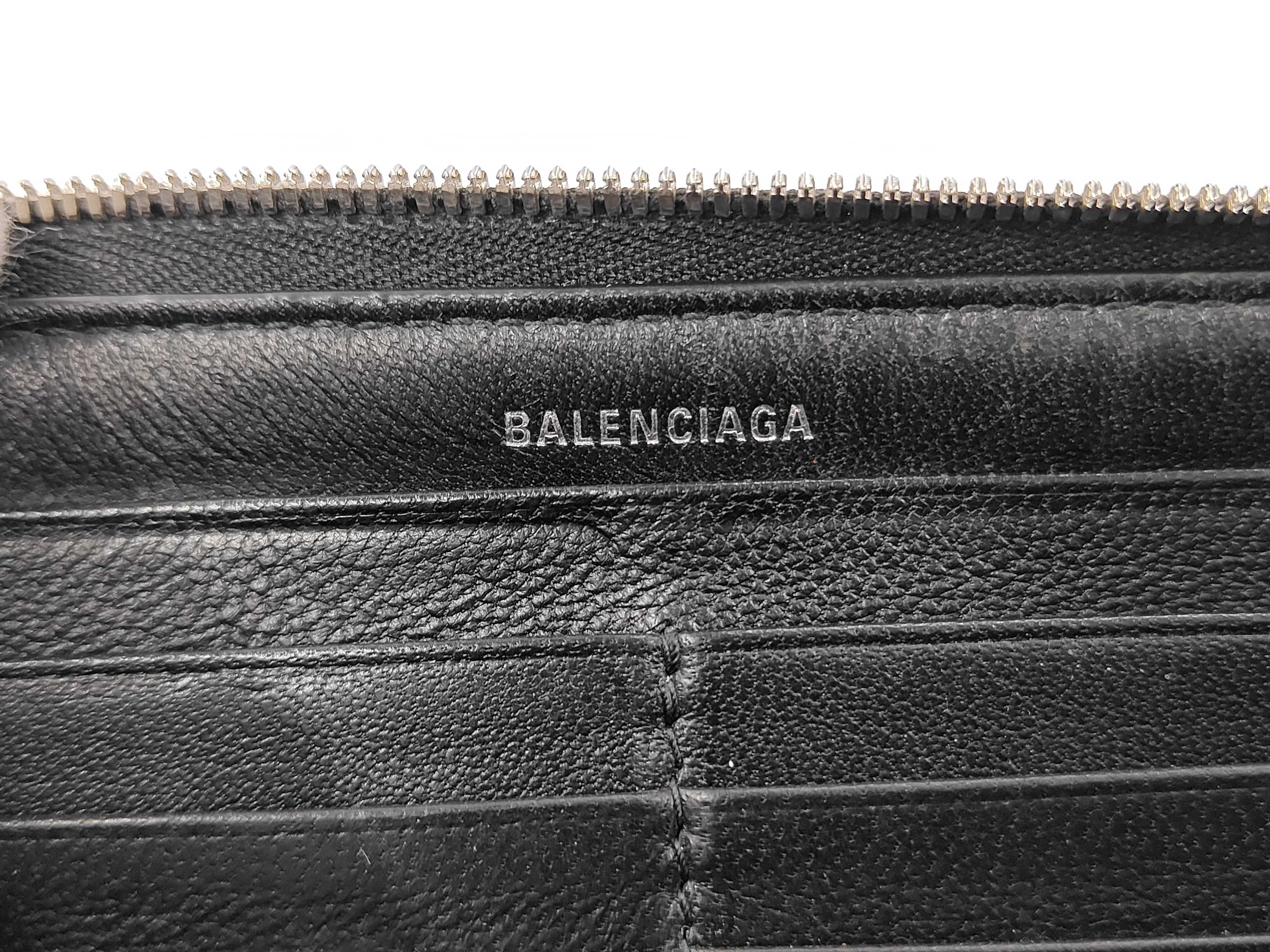 wallet — view 10
