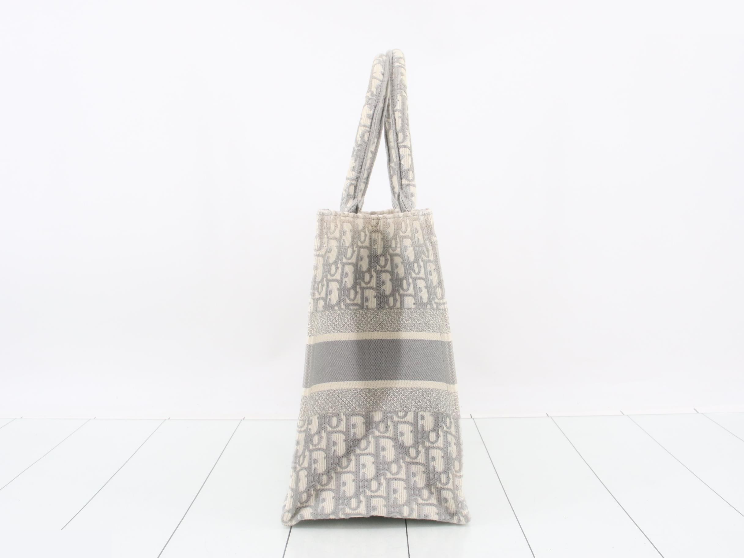 Book Tote Oblique — view 4