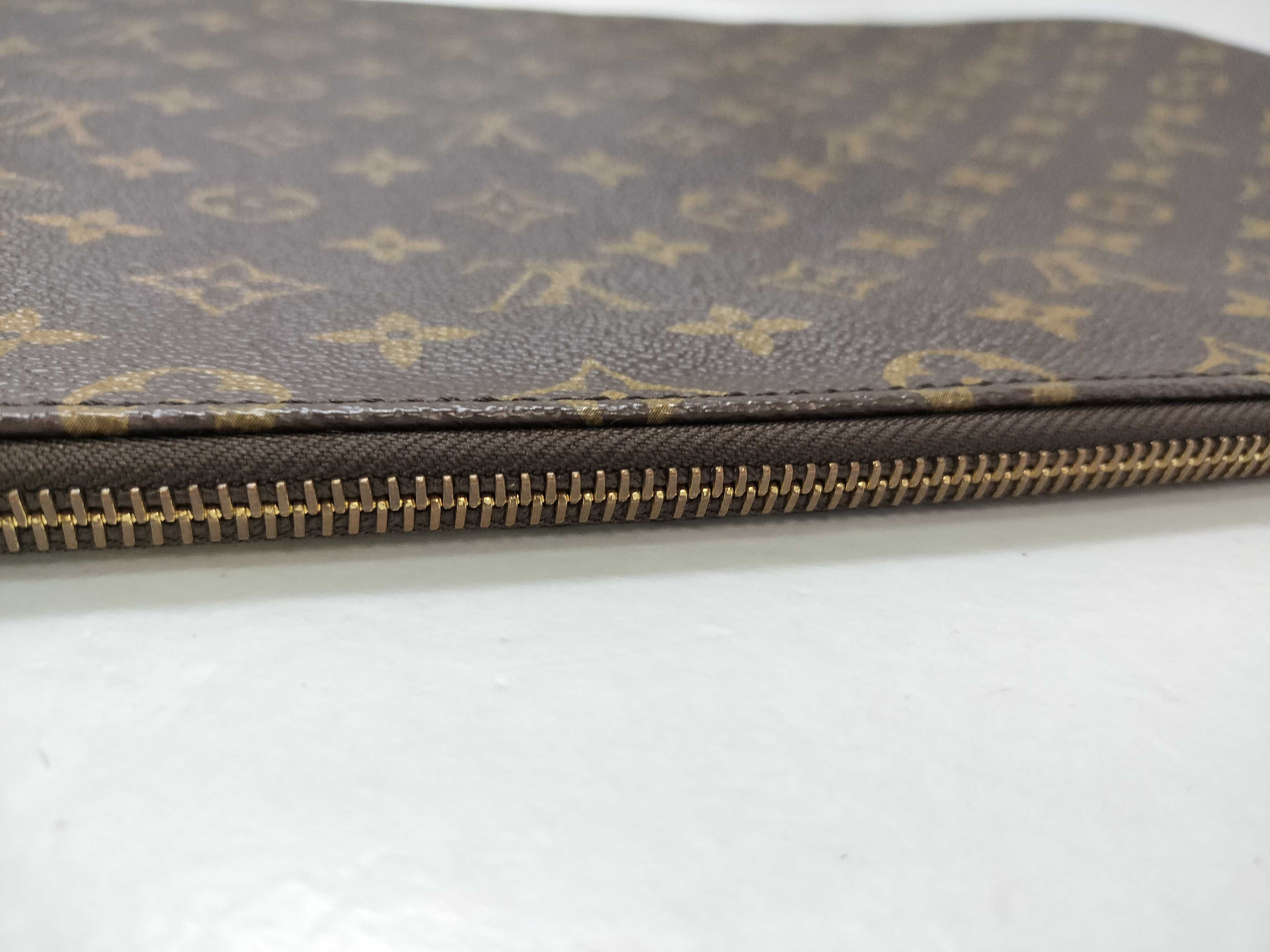Monogram Pochette Document M53456 TH882 Brown Clutch Bag — view 3