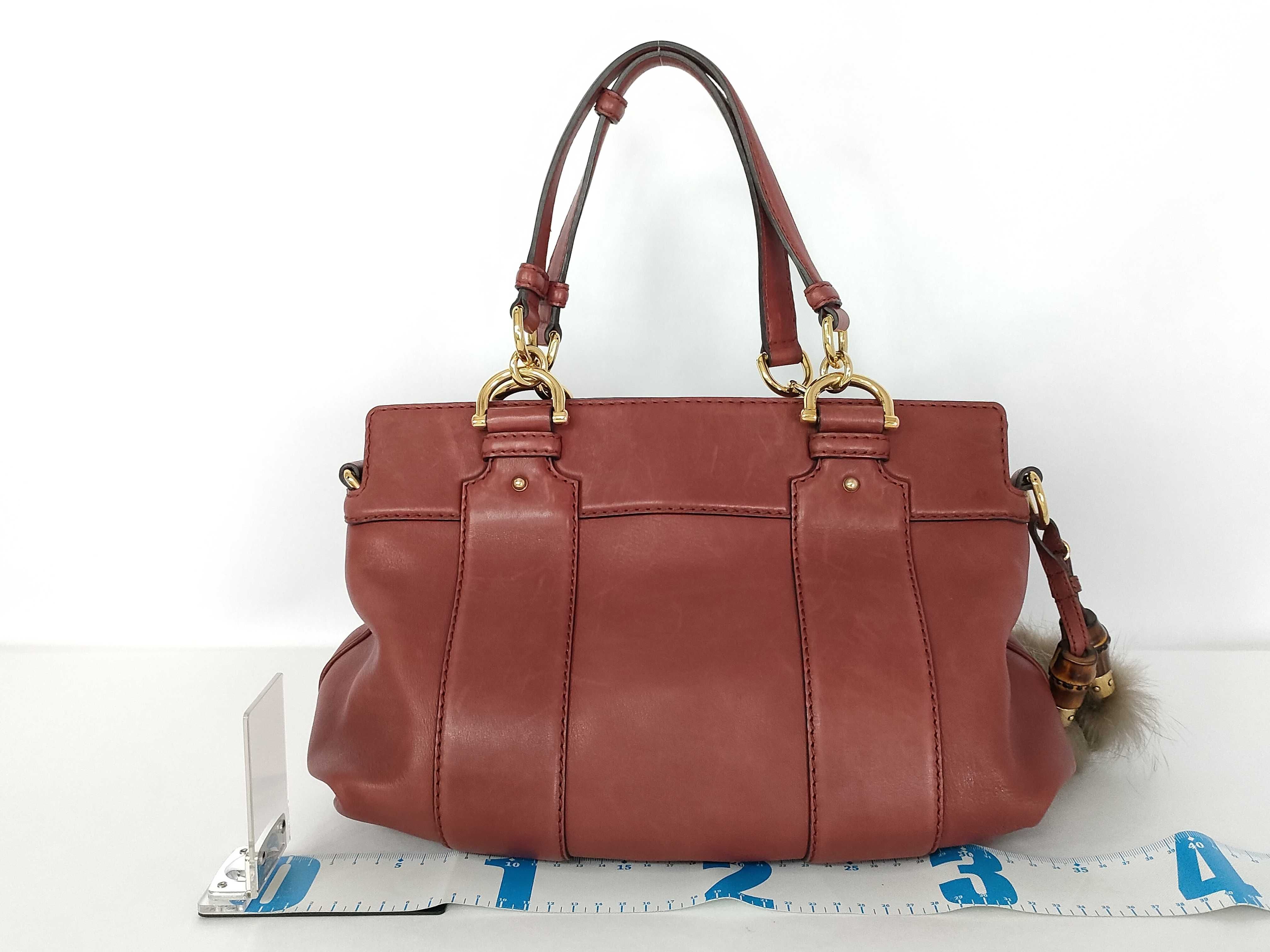 Bamboo Boston Bag 2-way Leather Fur Charm Bamboo Handbag — view 2