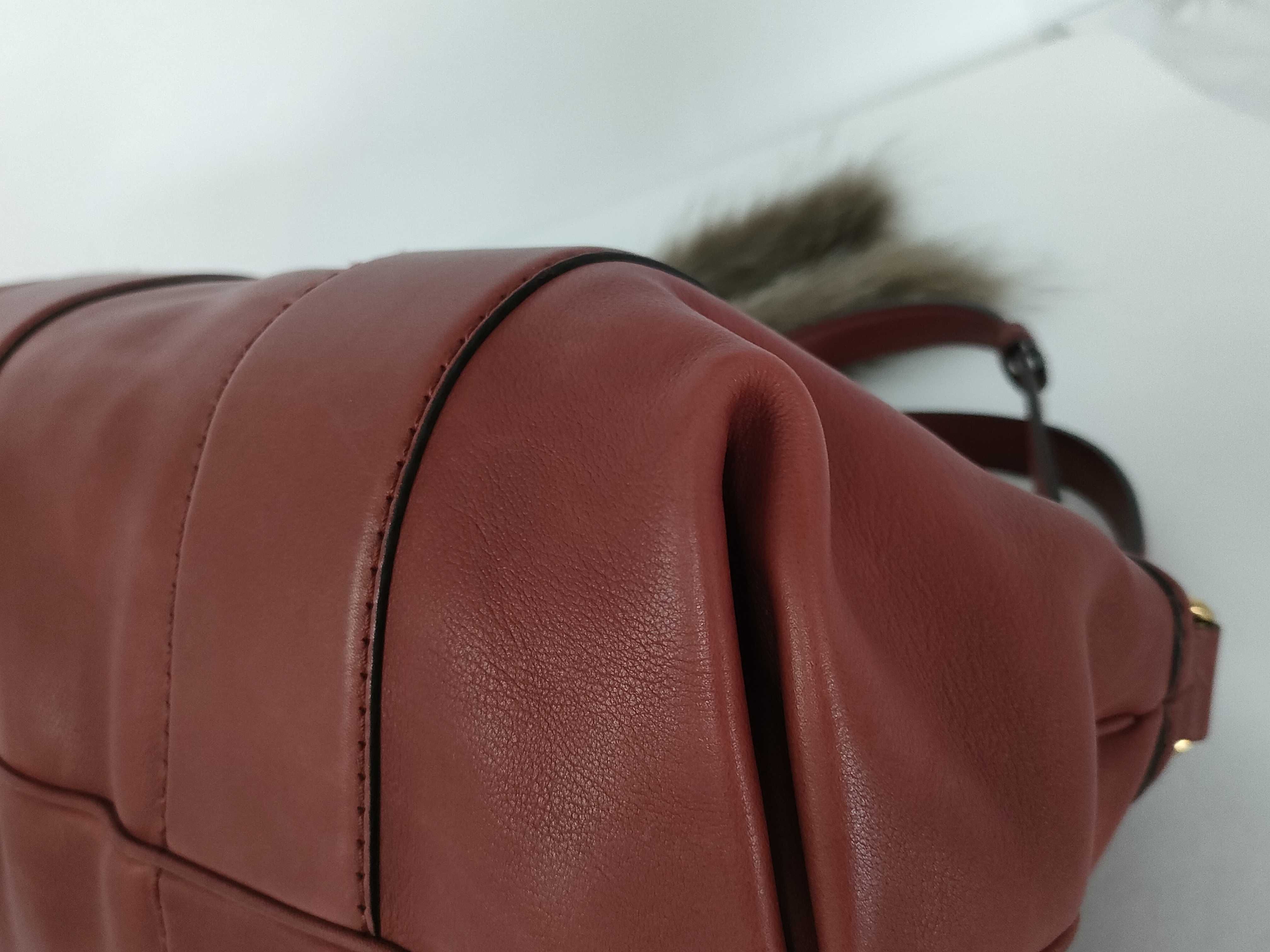 Bamboo Boston Bag 2-way Leather Fur Charm Bamboo Handbag — view 6