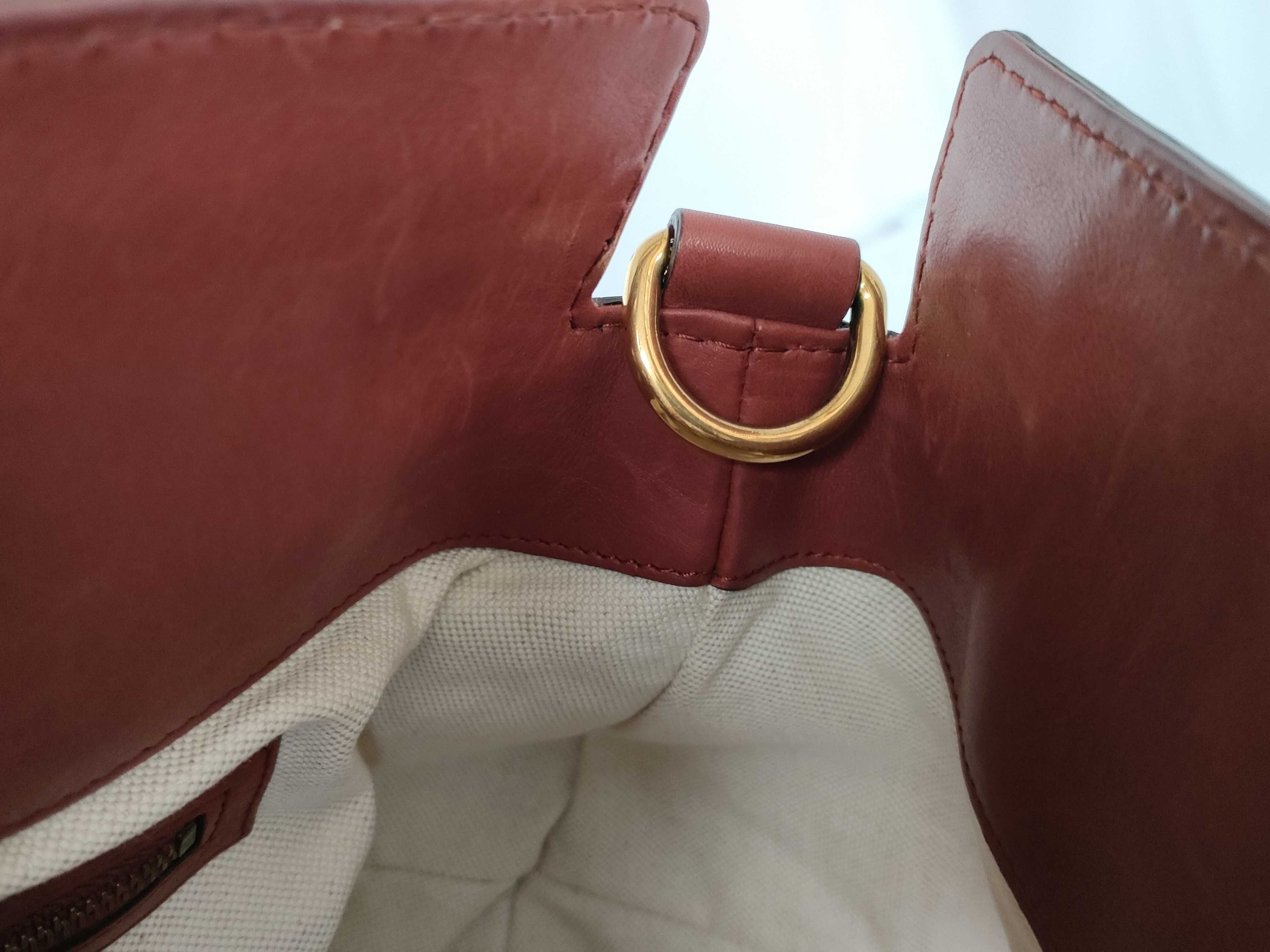 Bamboo Boston Bag 2-way Leather Fur Charm Bamboo Handbag — view 9