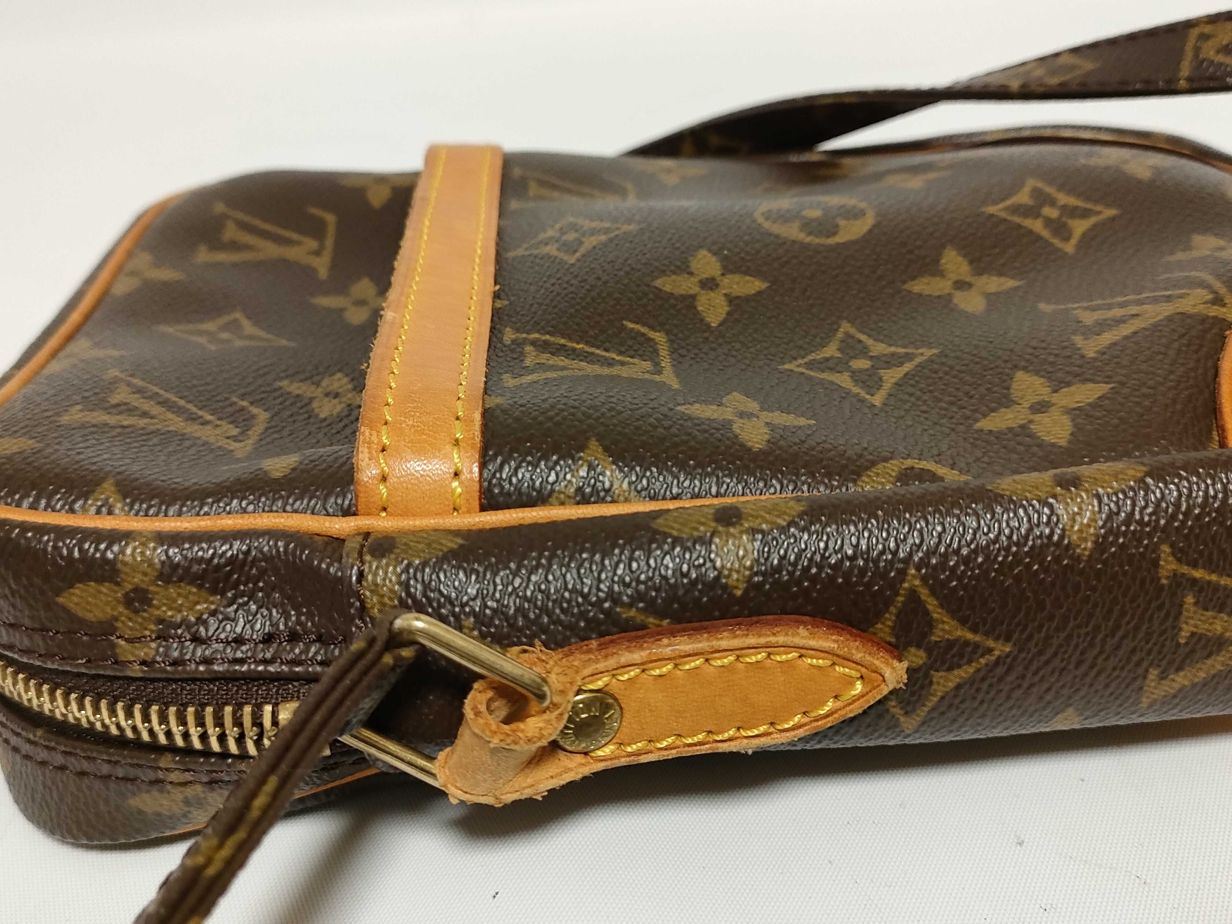 Monogram Louis Vuitton Danube Monogram M45266 Shoulder Bag — view 15