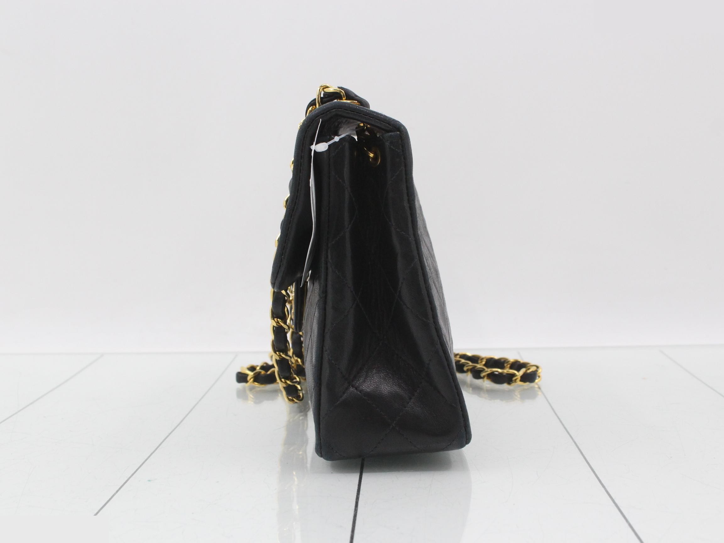 Matelassé Leather Chain Shoulder Bag — view 3