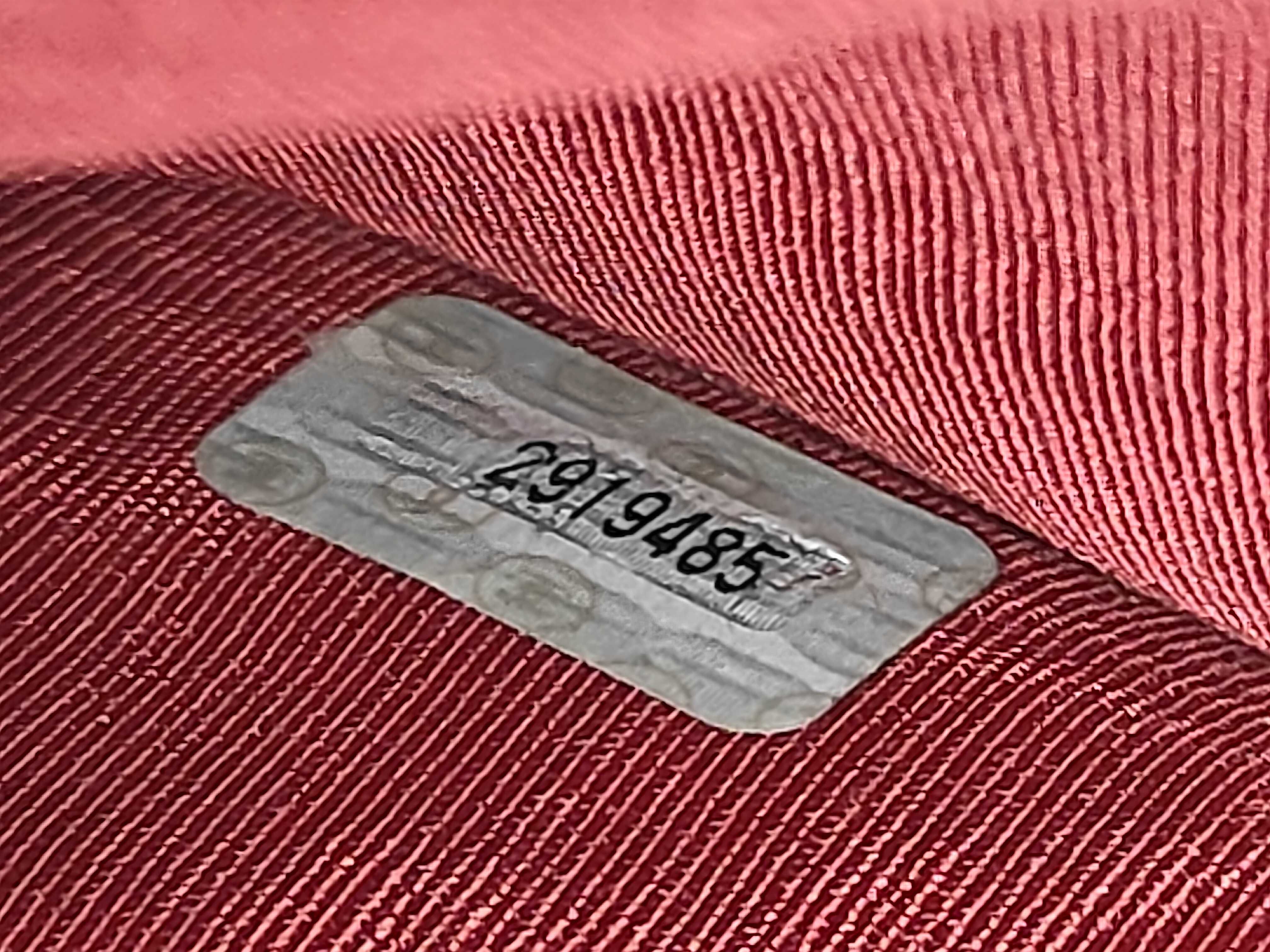 Bicolore Clasp Wallet (Red) — view 11