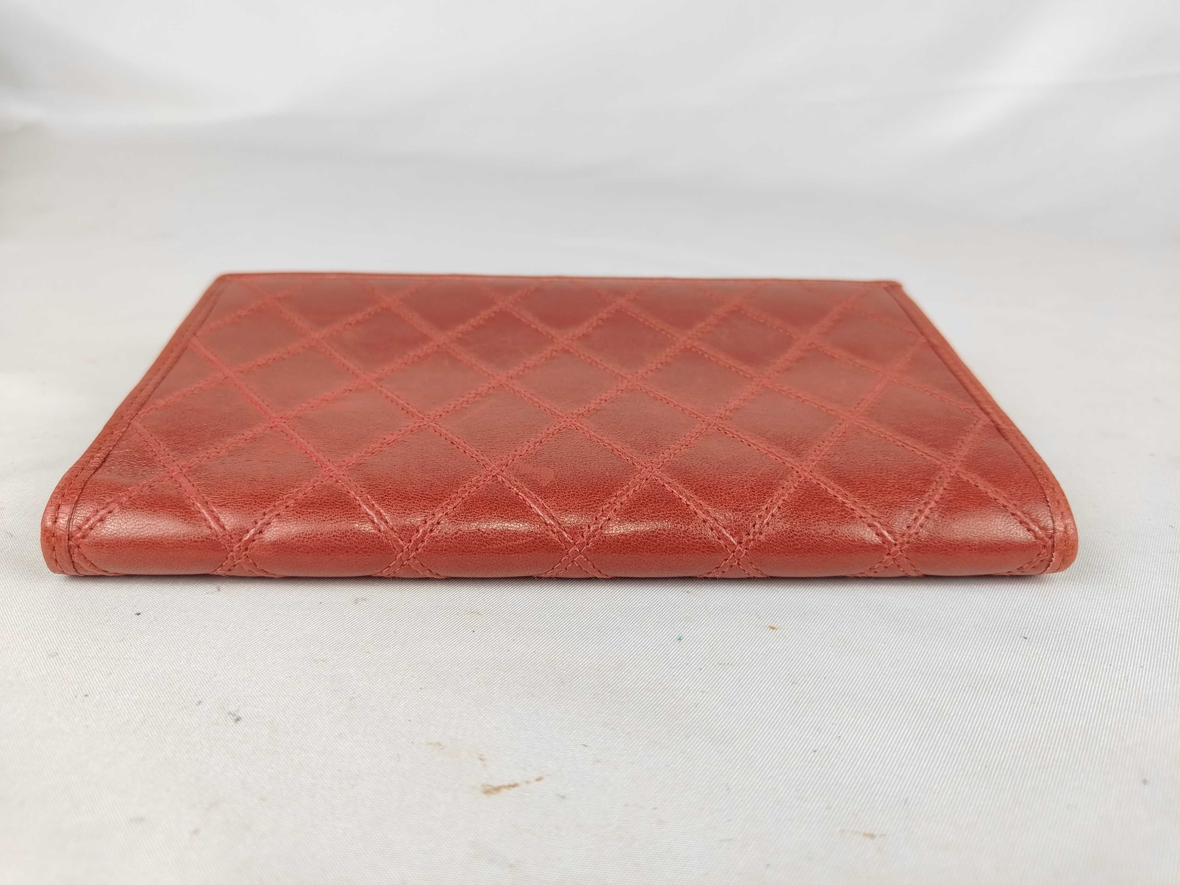Bicolore Clasp Wallet (Red) — view 3