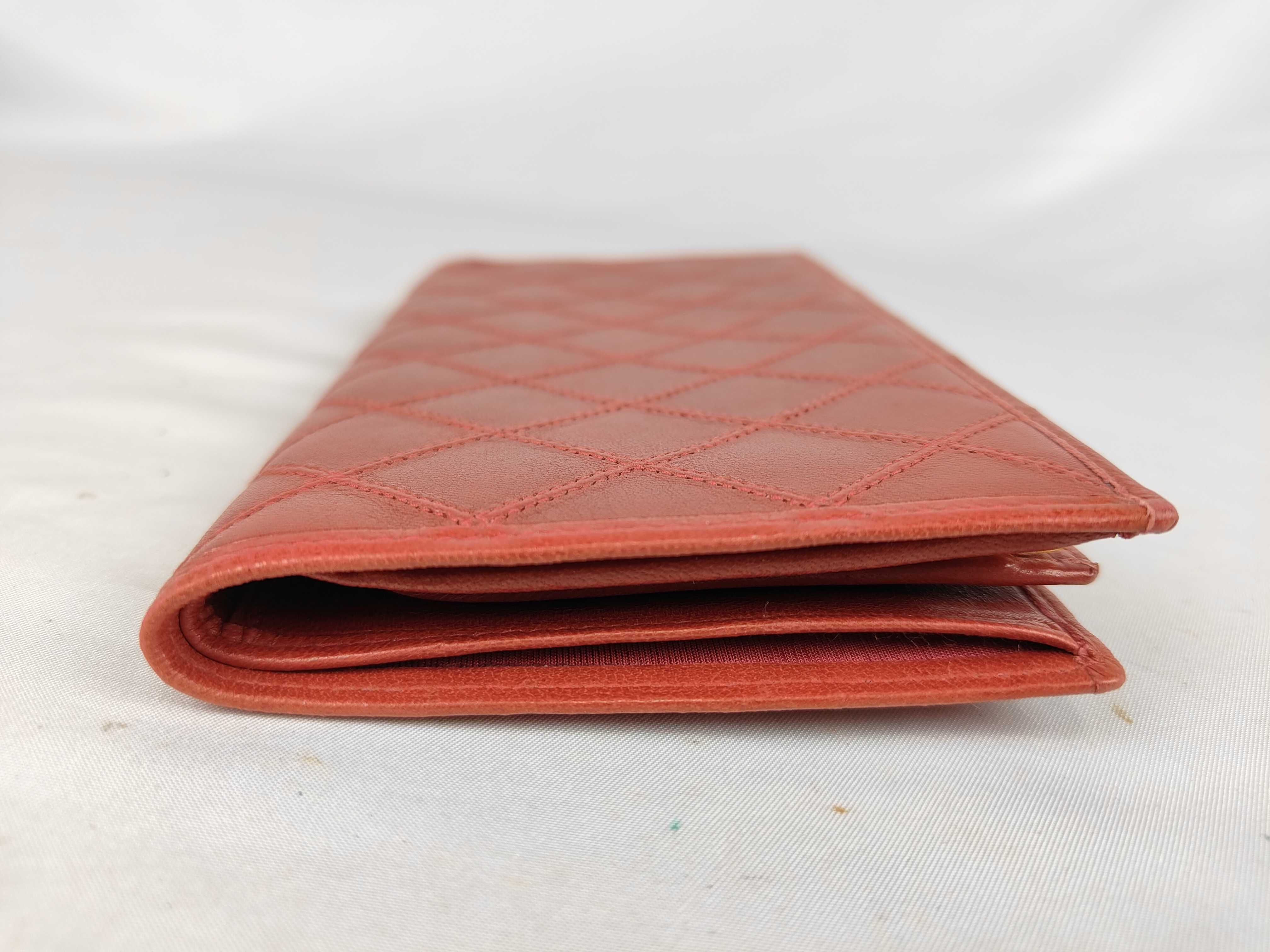 Bicolore Clasp Wallet (Red) — view 4