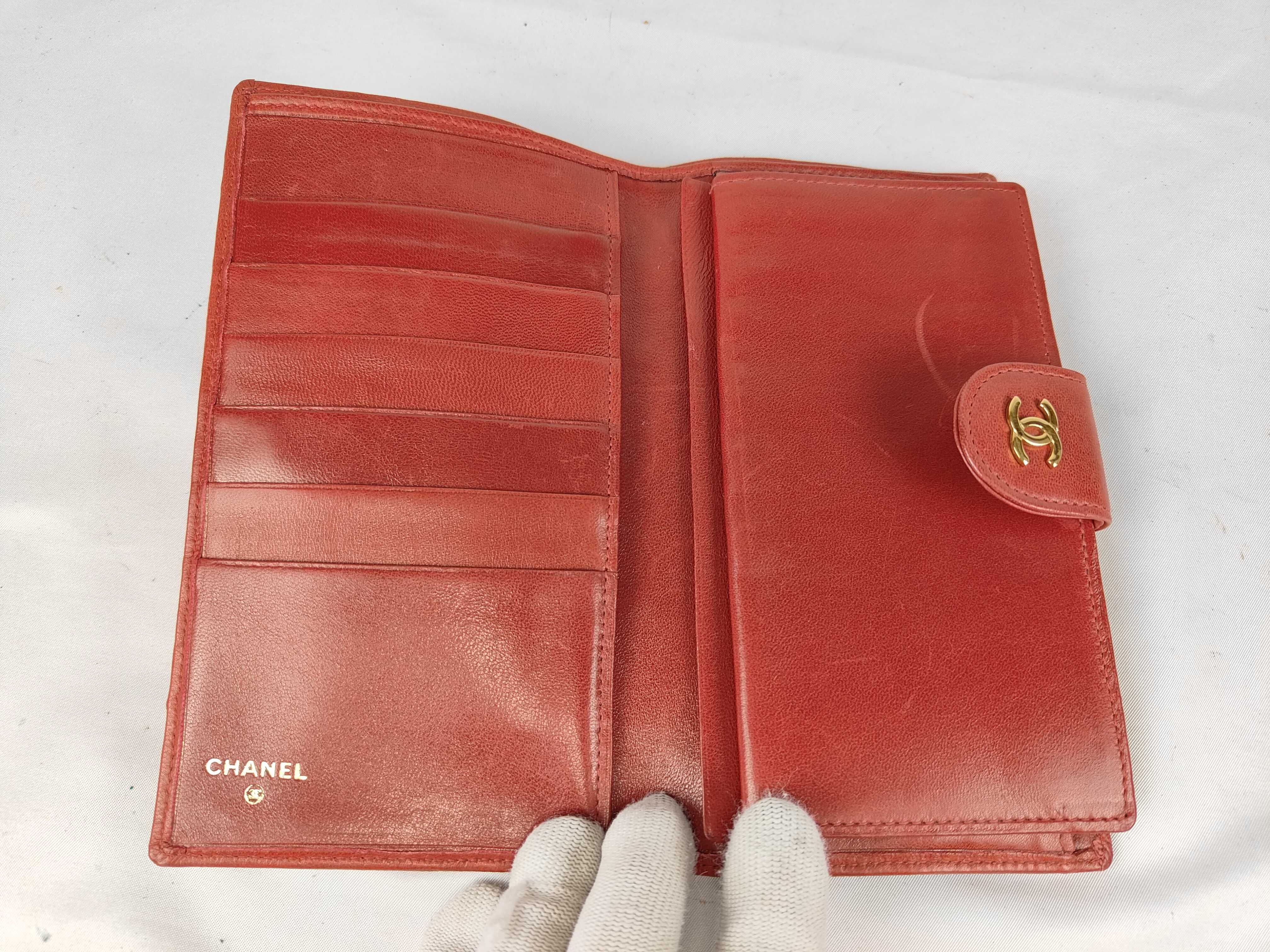 Bicolore Clasp Wallet (Red) — view 7
