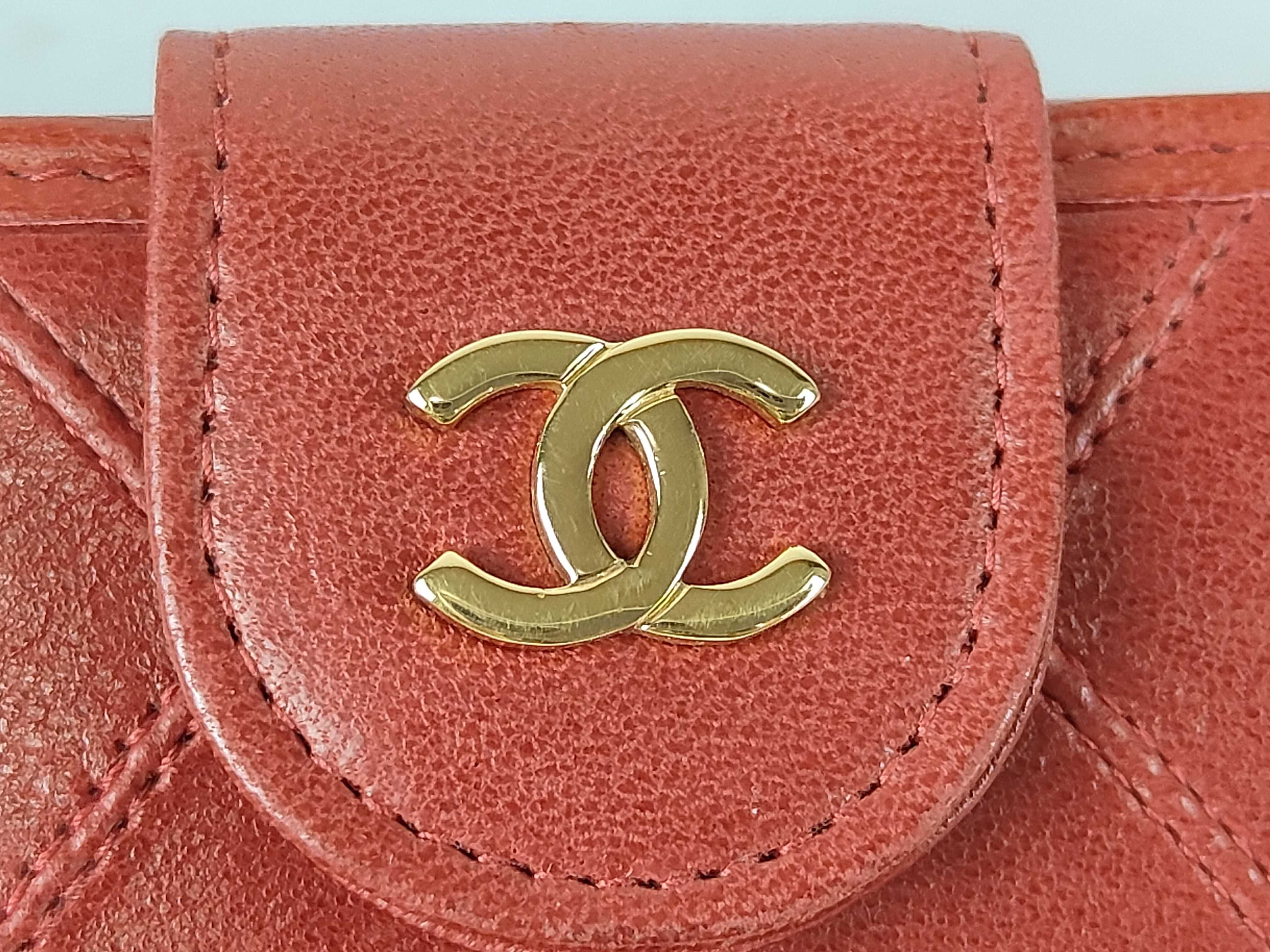 Bicolore Clasp Wallet (Red) — view 8