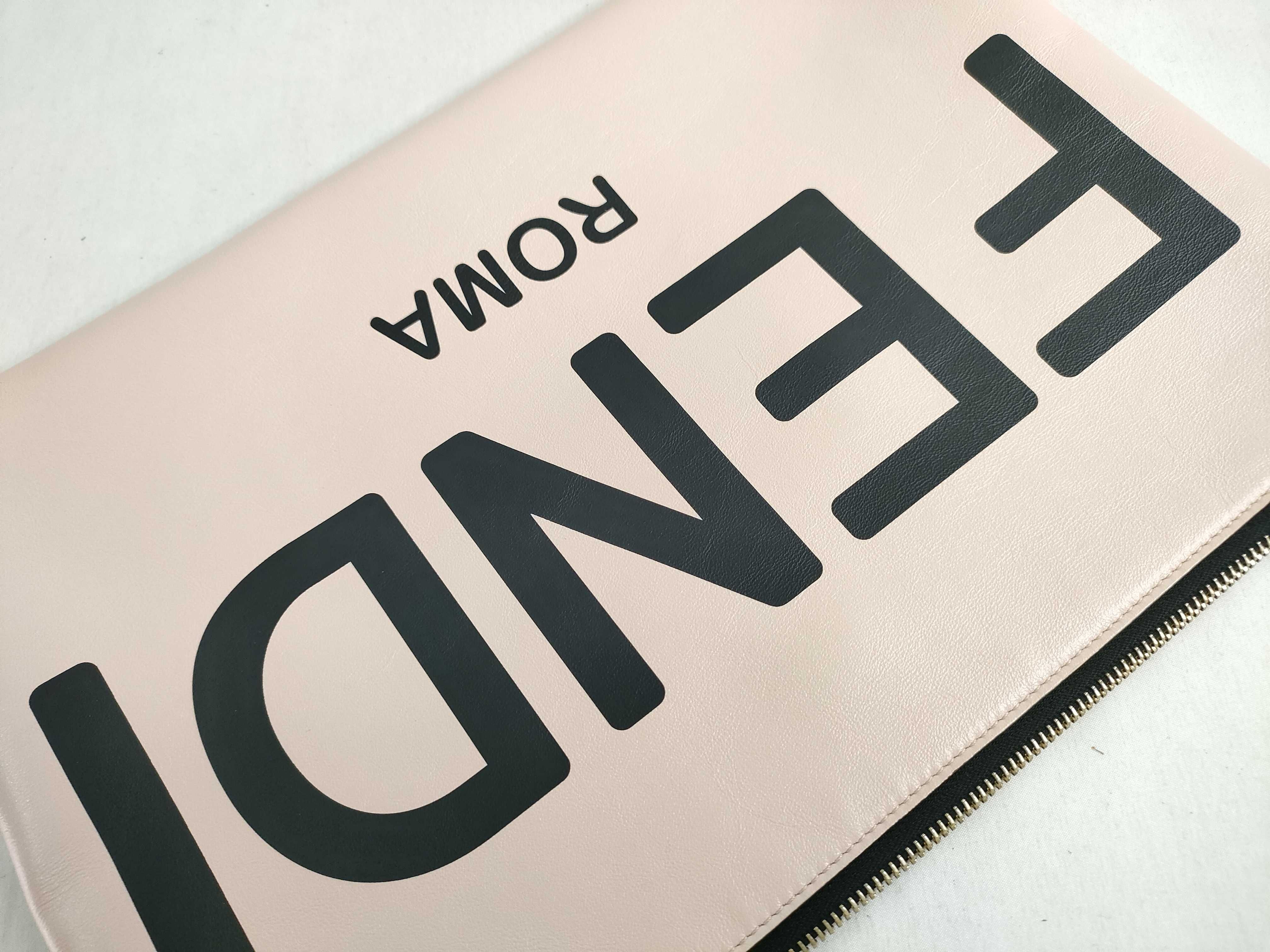 Logo Leather Clutch Bag 8N0178 Clutch Bag — view 14