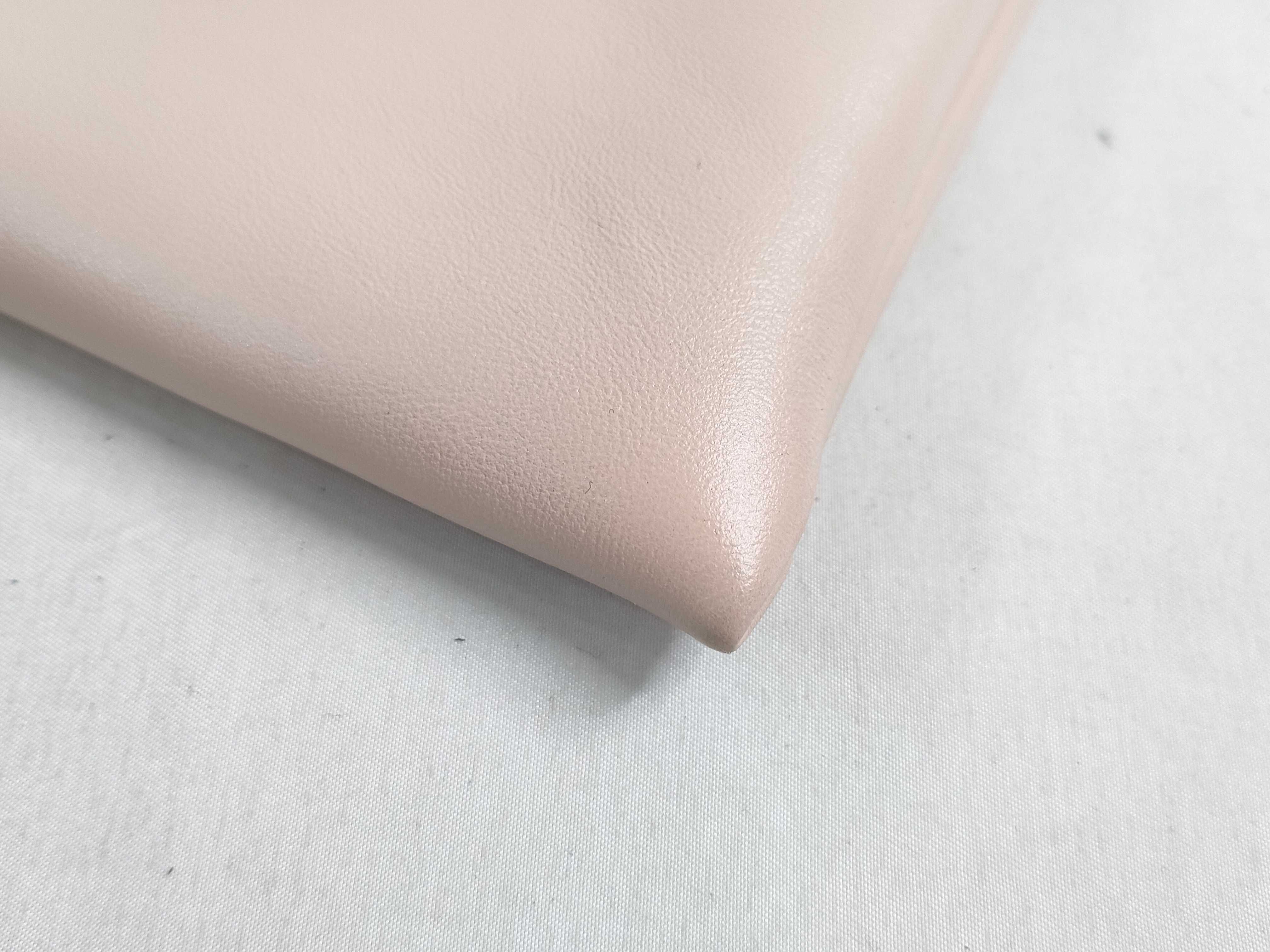Logo Leather Clutch Bag 8N0178 Clutch Bag — view 6