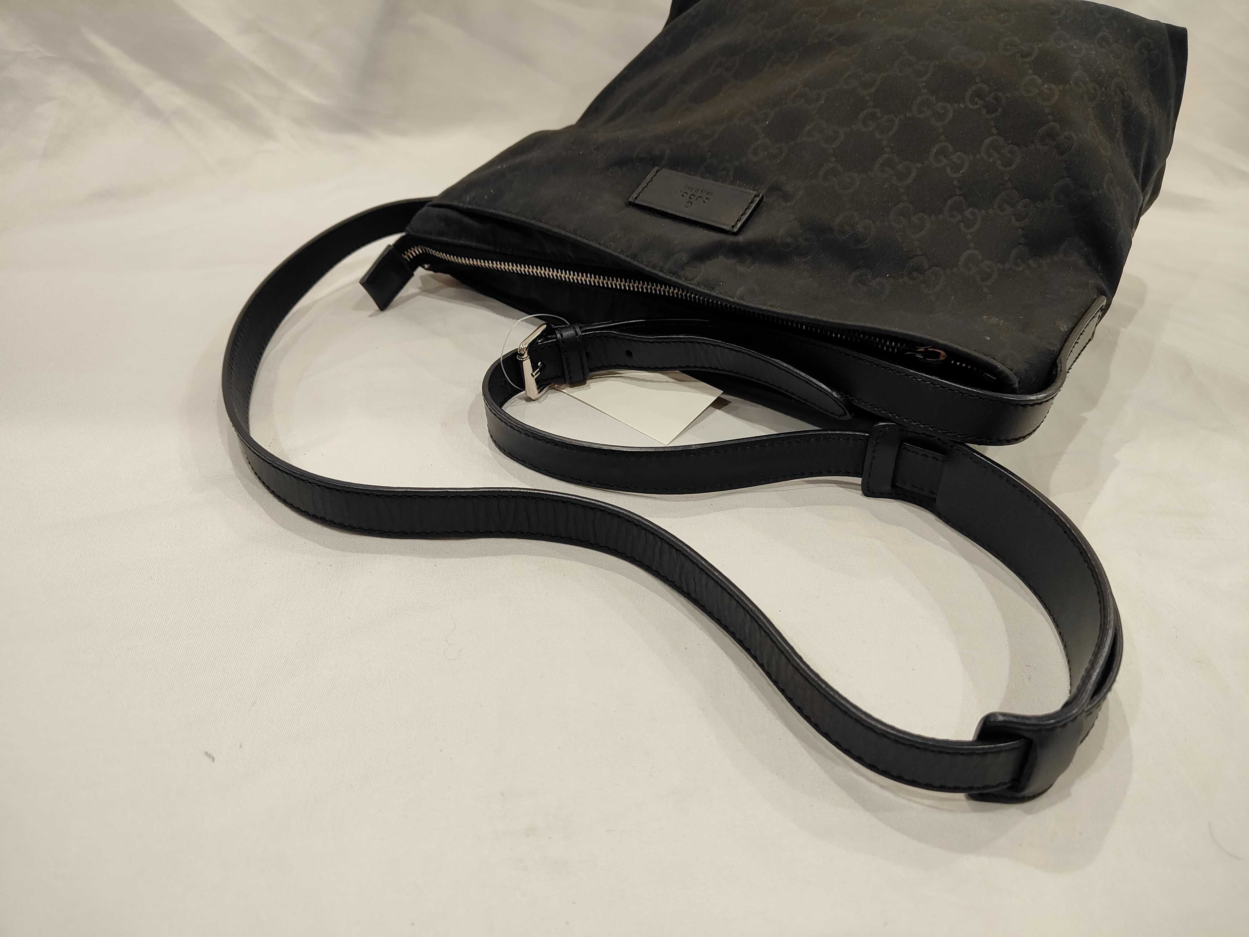 GG Canvas 314529 Shoulder Bag — view 6