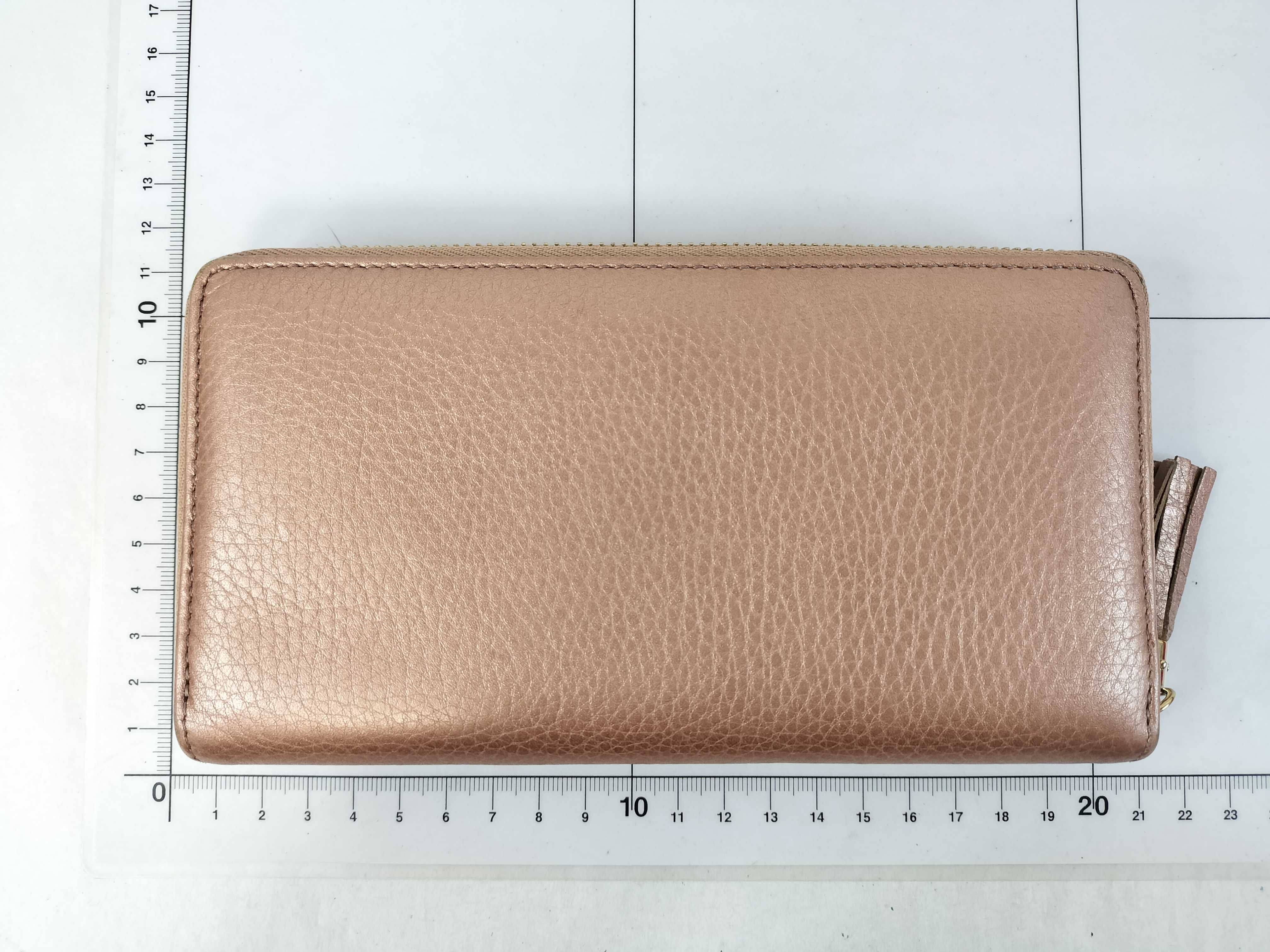 Soho Round Zipper Wallet — view 2