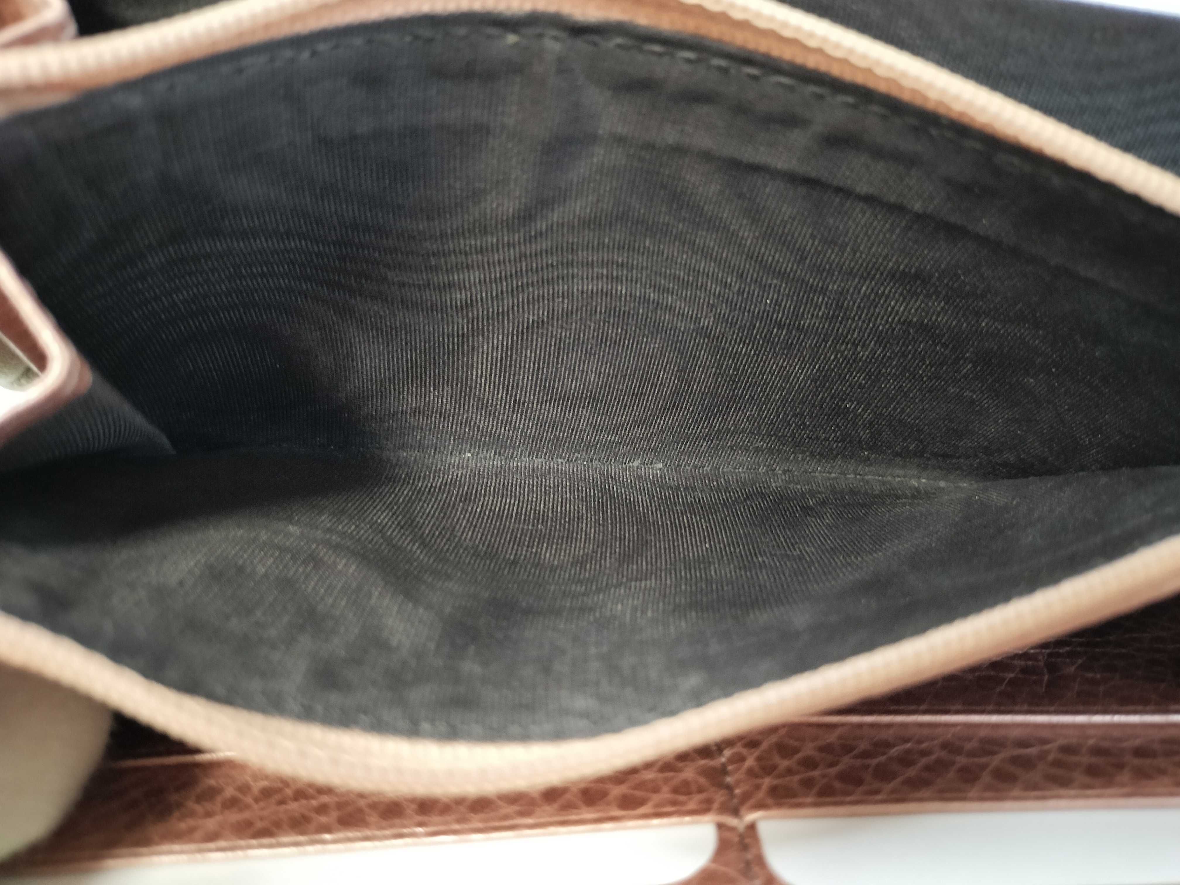 Soho Round Zipper Wallet — view 11