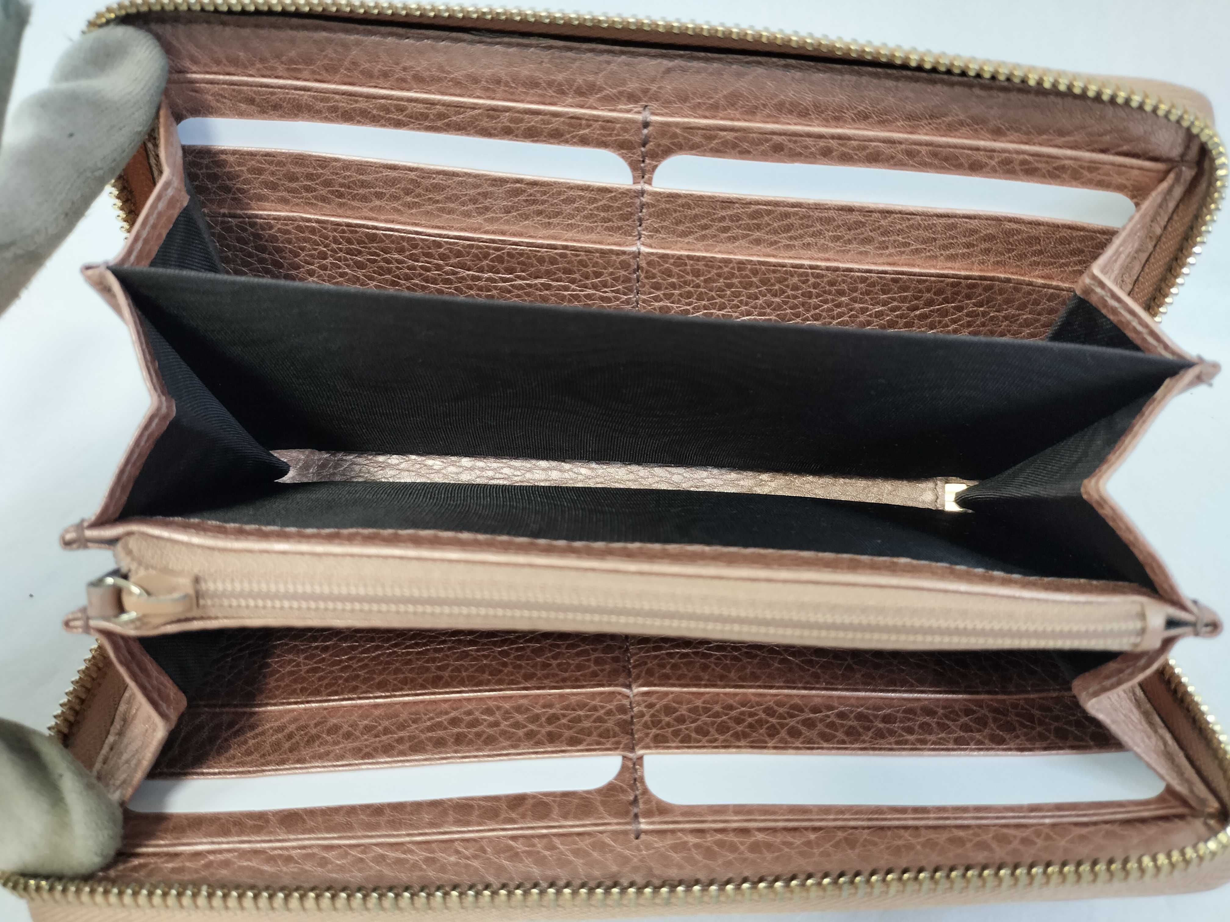 Soho Round Zipper Wallet — view 10