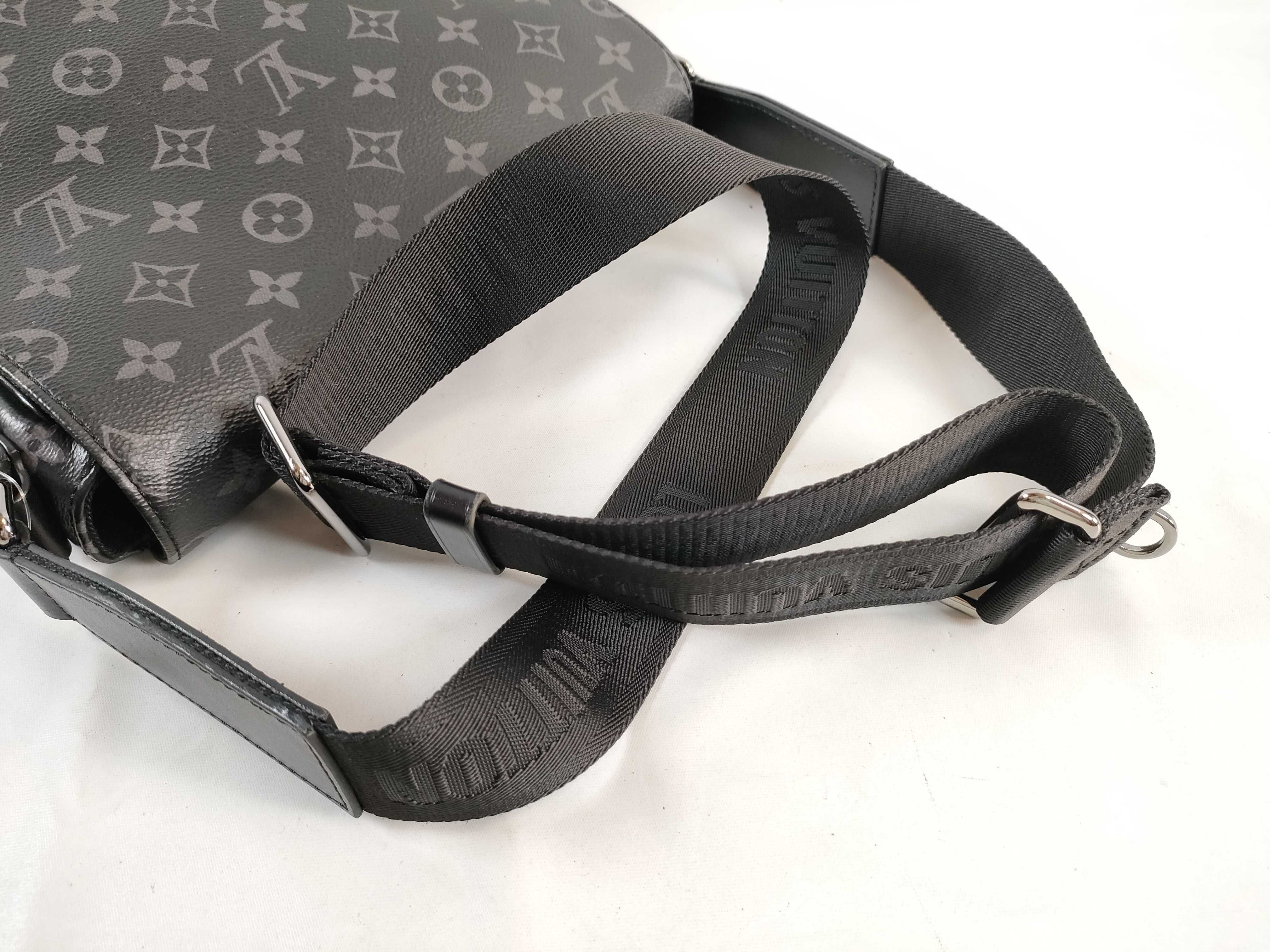 District PM Shoulder Bag — view 3