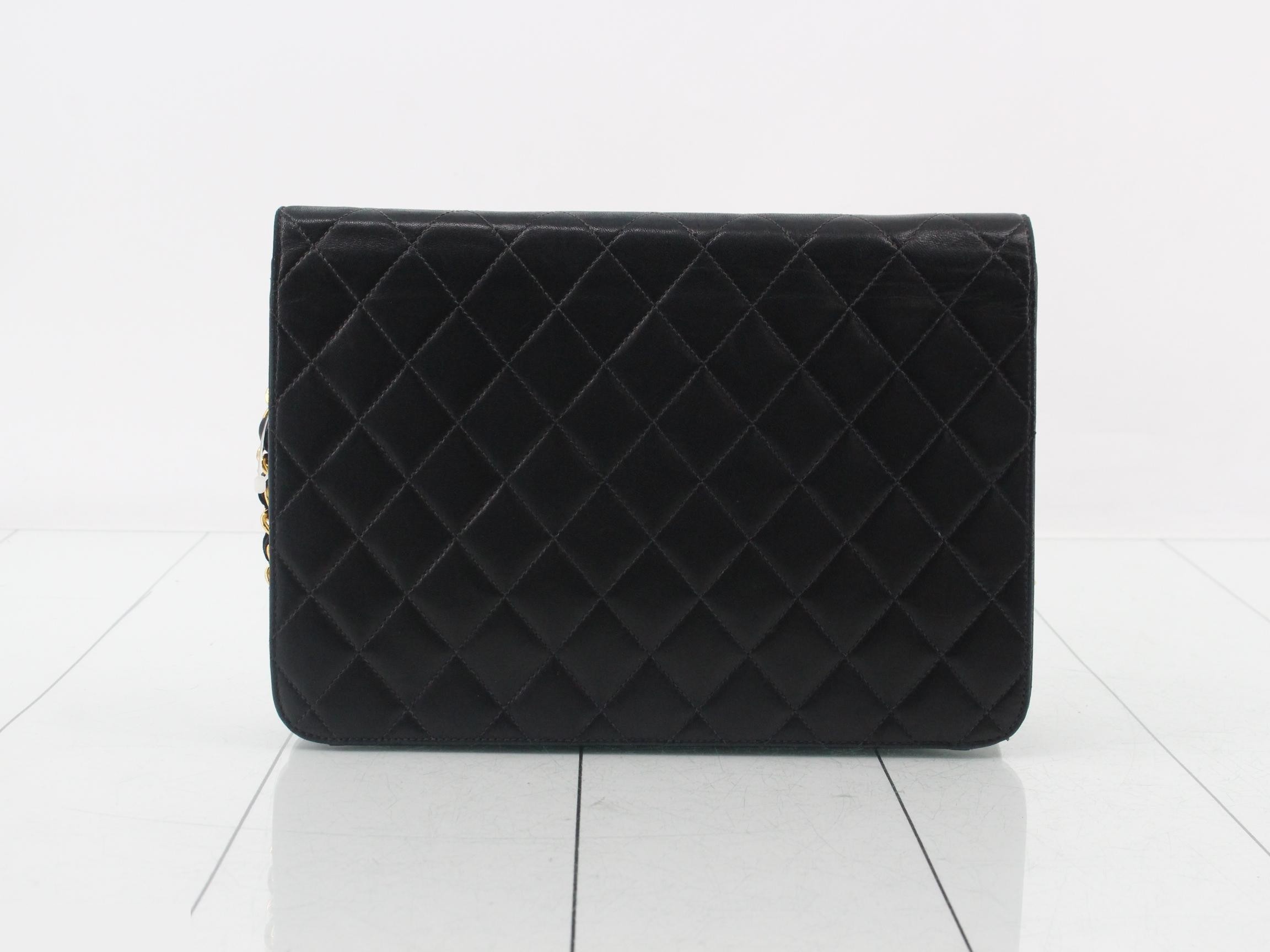 Matelassé lambskin handbag/shoulder bag, black — view 2