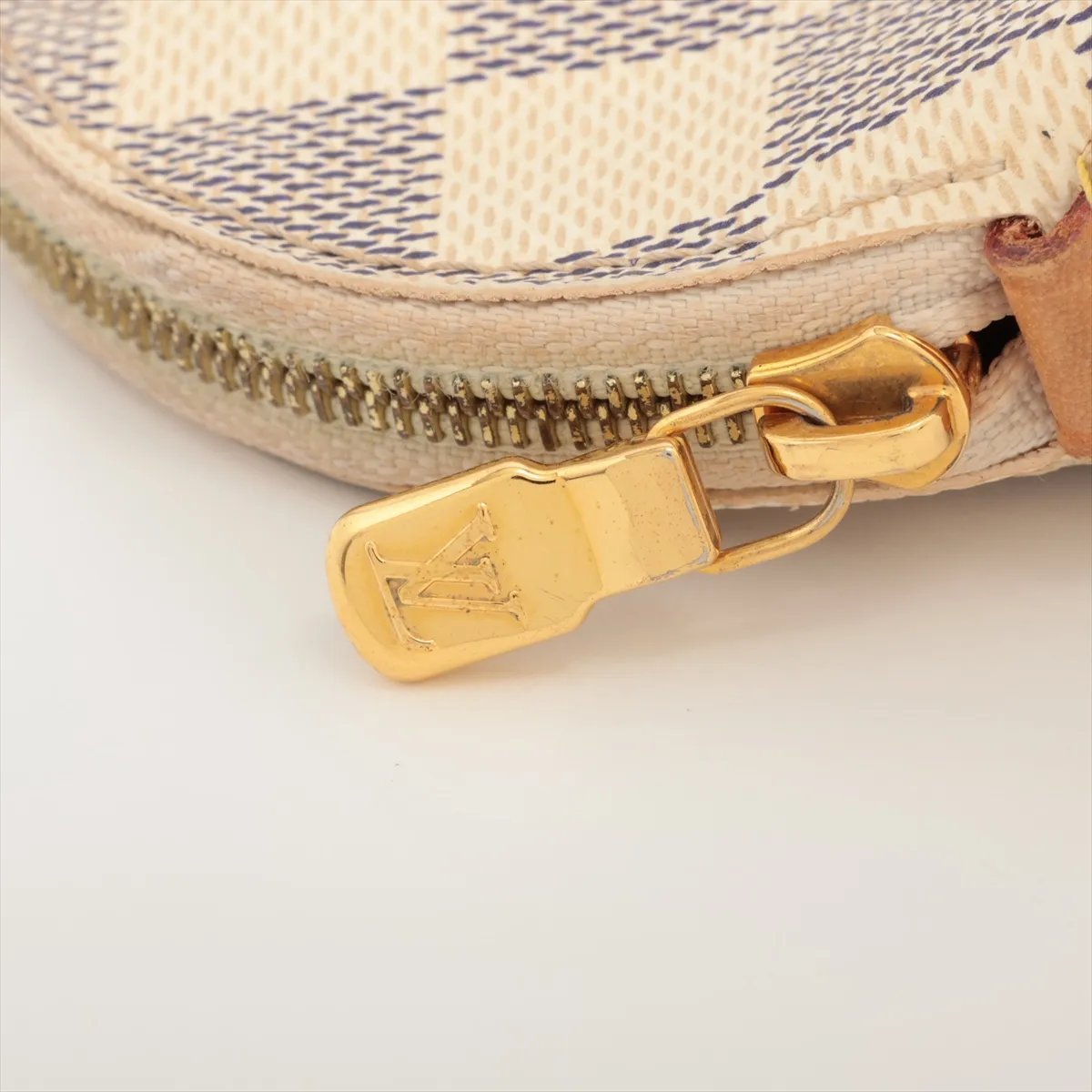 Damier Azur Pochette Cosmetic PM N60024 CA2191 Ivory Pouch — view 6