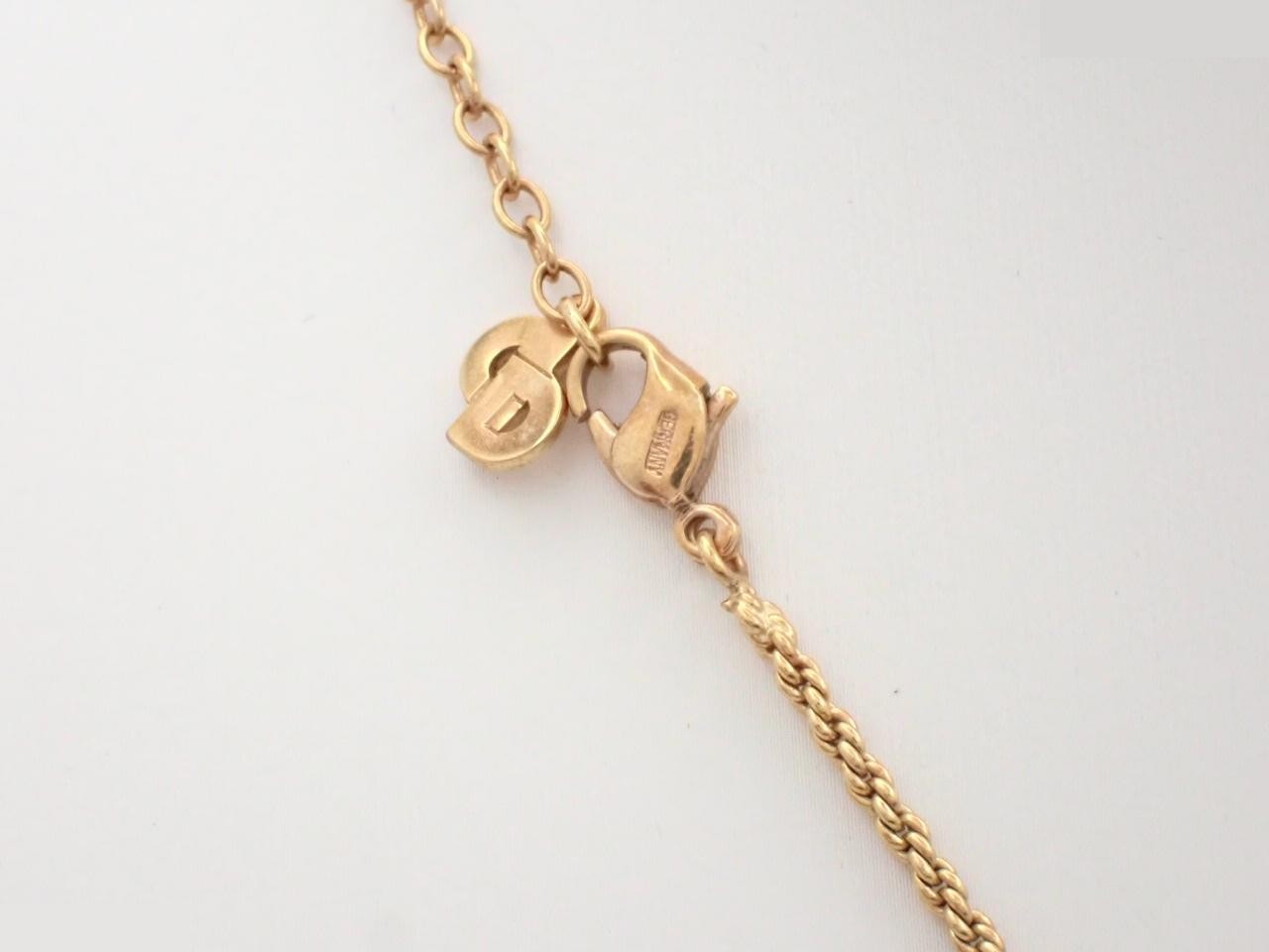 Other lines: Precious metals, necklaces, pendants — view 2
