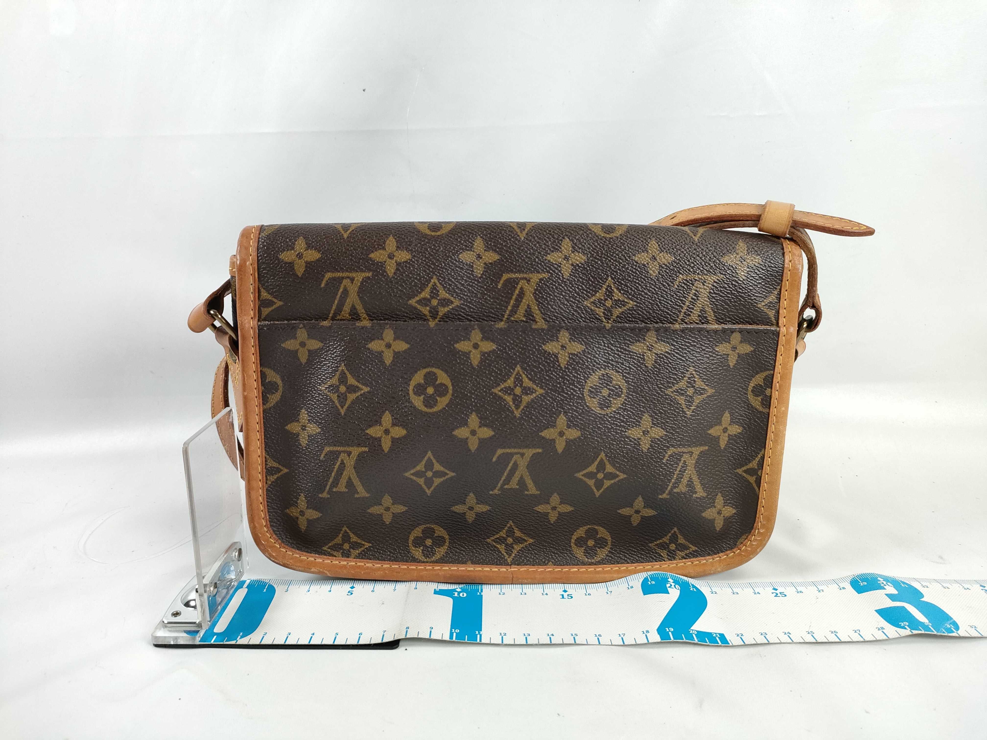 Monogram M42248 Monogram Gibeciere PM Shoulder Bag — view 2