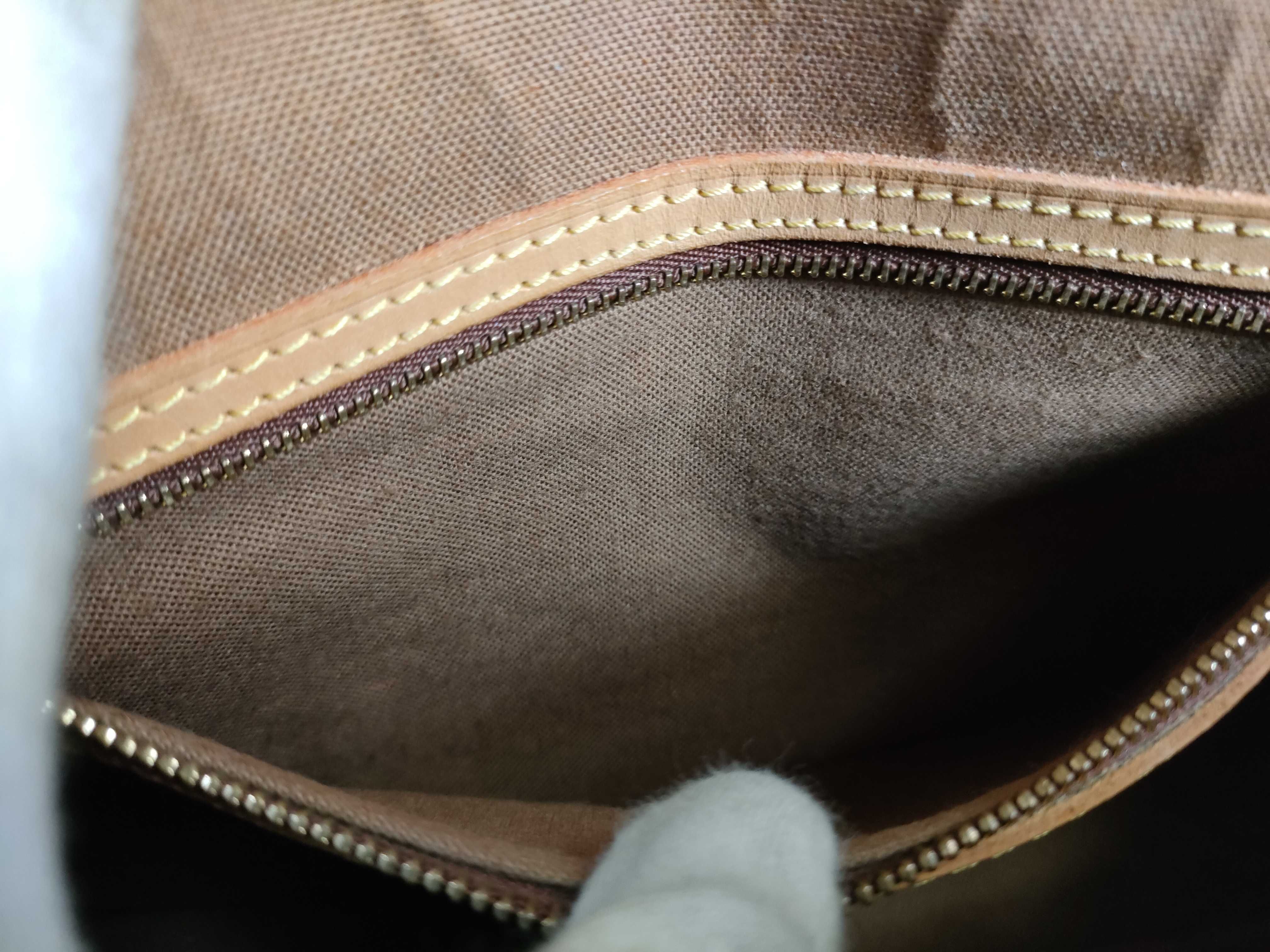 Monogram M42248 Monogram Gibeciere PM Shoulder Bag — view 13