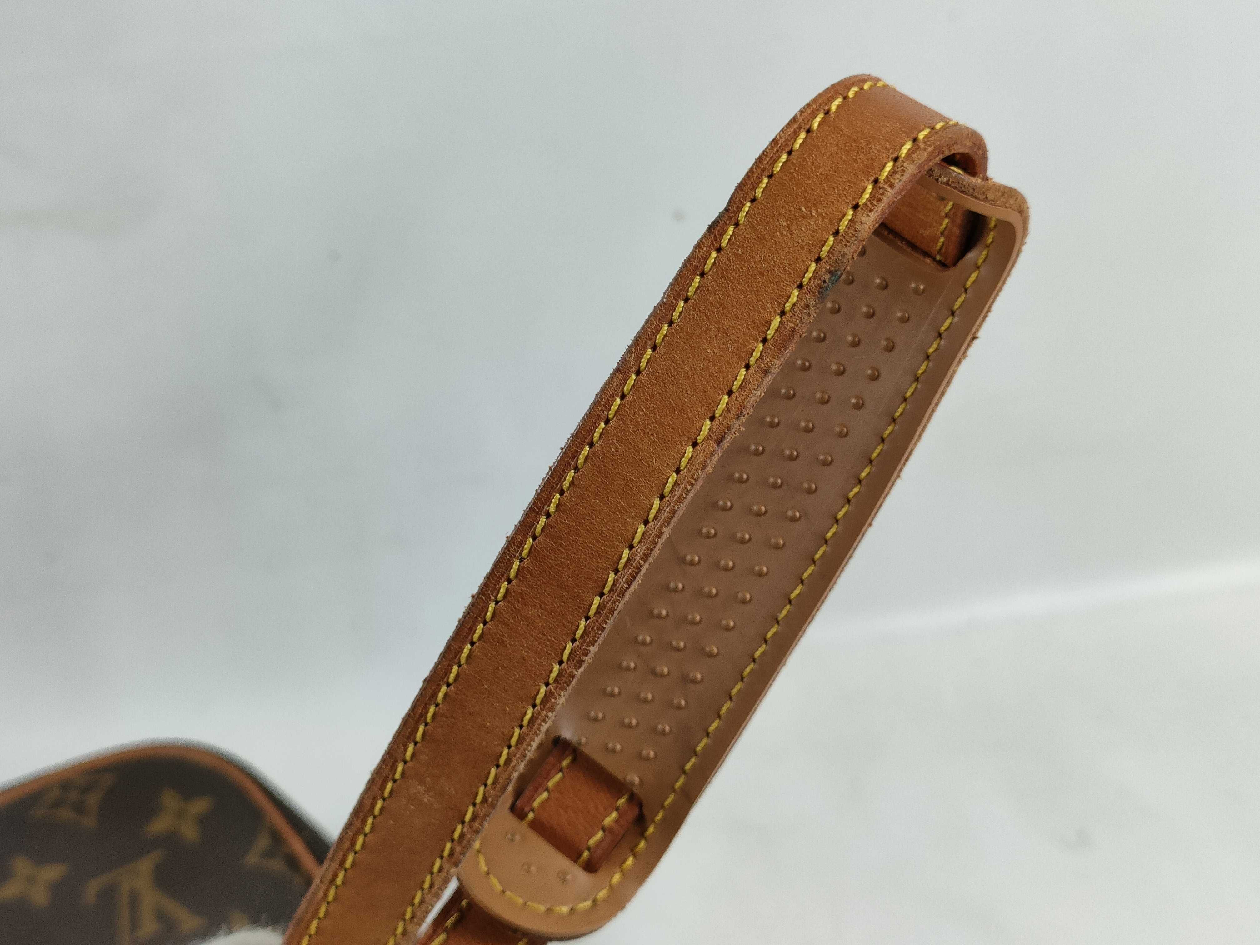 Monogram M42248 Monogram Gibeciere PM Shoulder Bag — view 4