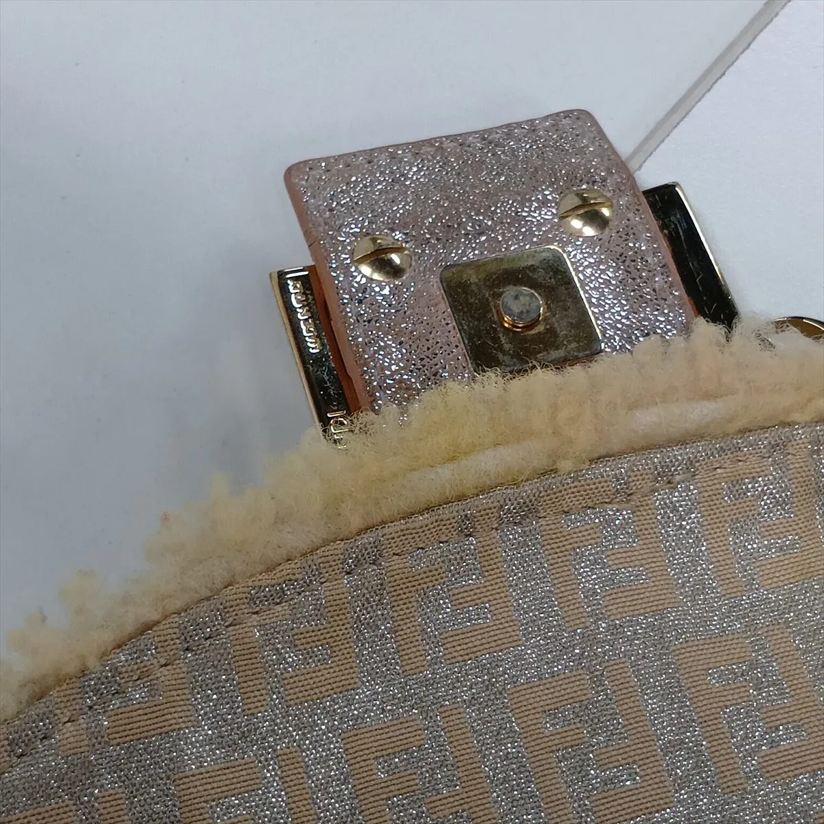 Zucchino Canvas x Leather x Fur Shoulder Bag, Beige, 8BR003 — view 11