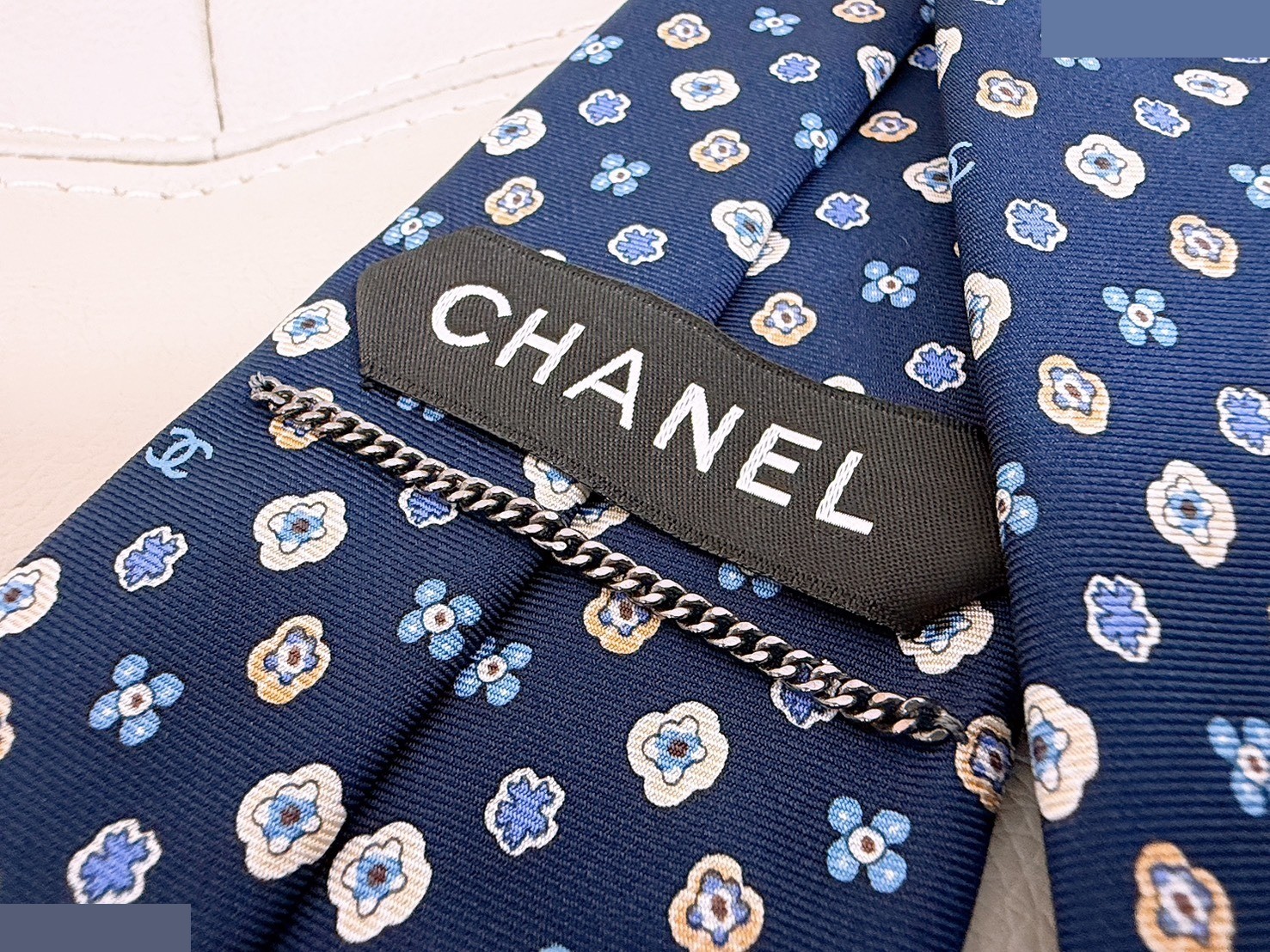 Coco Mark Camellia Flower Pattern Silk Tie, Navy — view 4