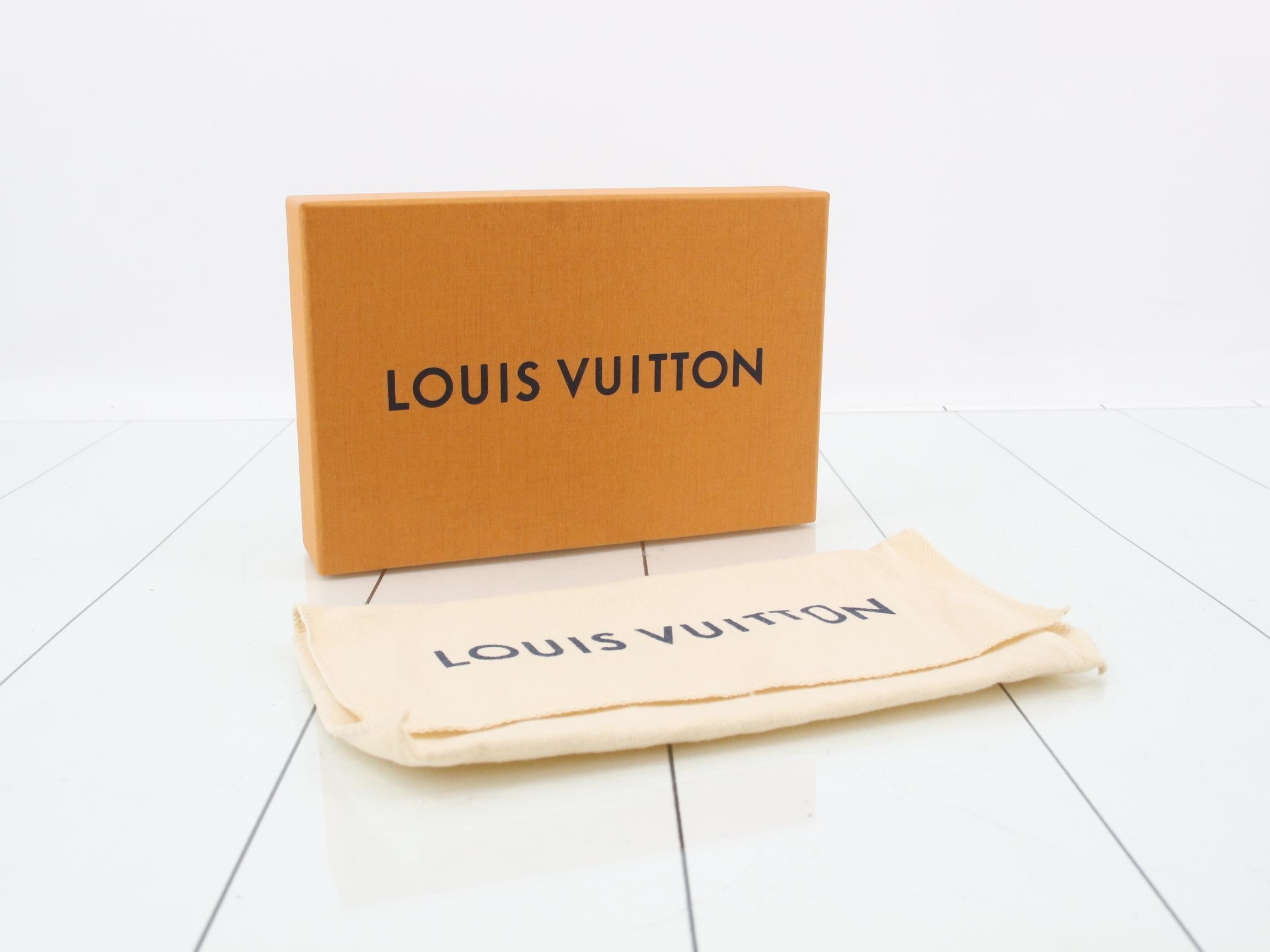 Monogram Portefeuille Sarah Bi-fold Long Wallet — view 5