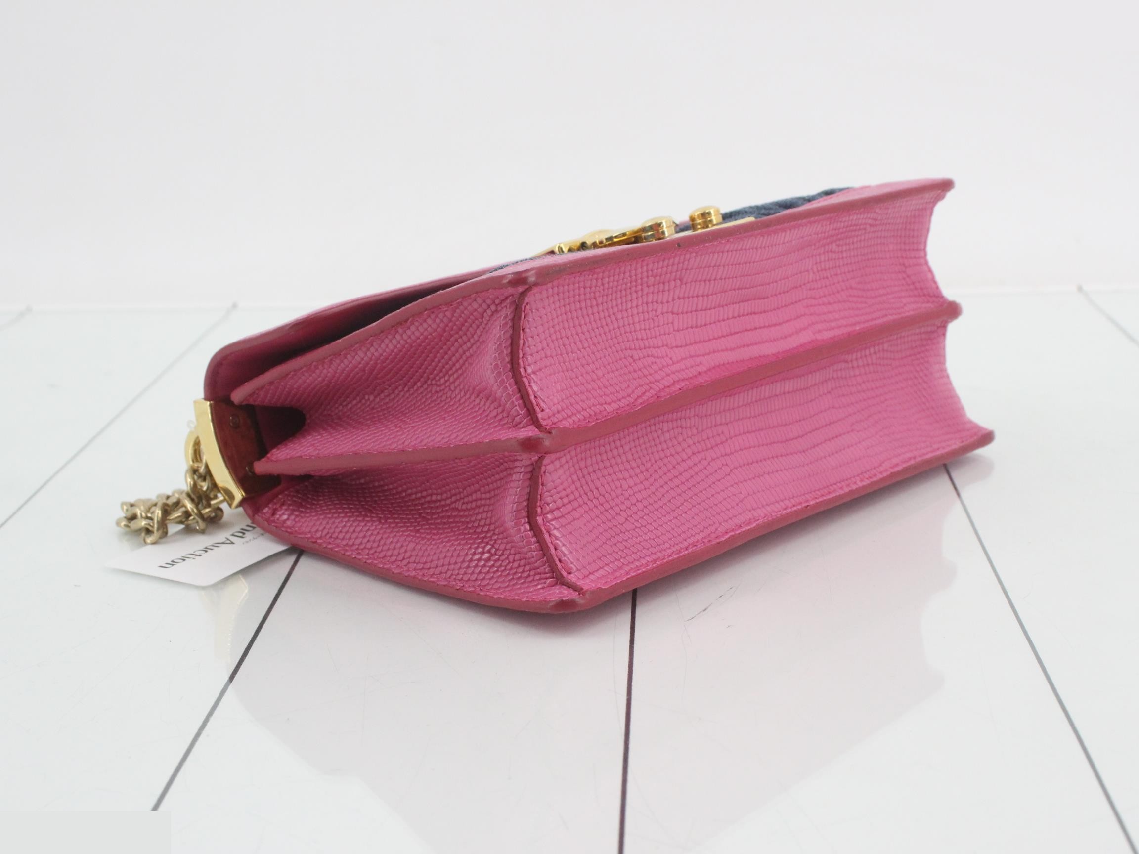 Matelassé (bag) - Chain shoulder bag - Denim - Pink — view 5