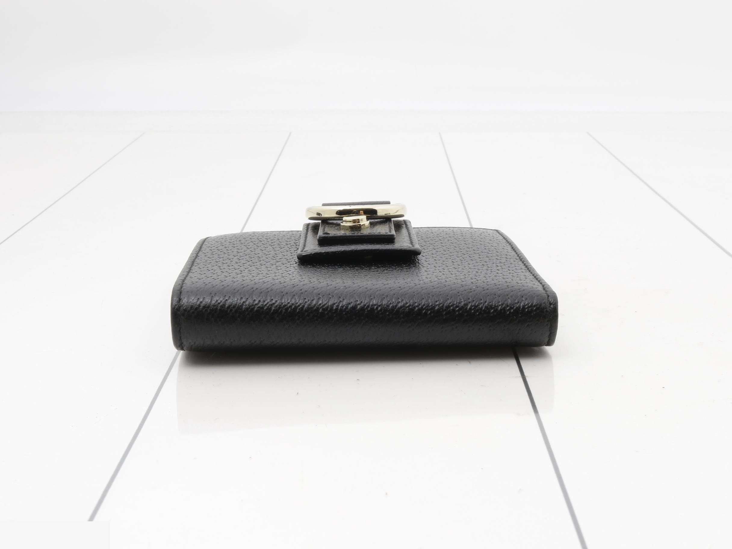 folding wallet — view 3