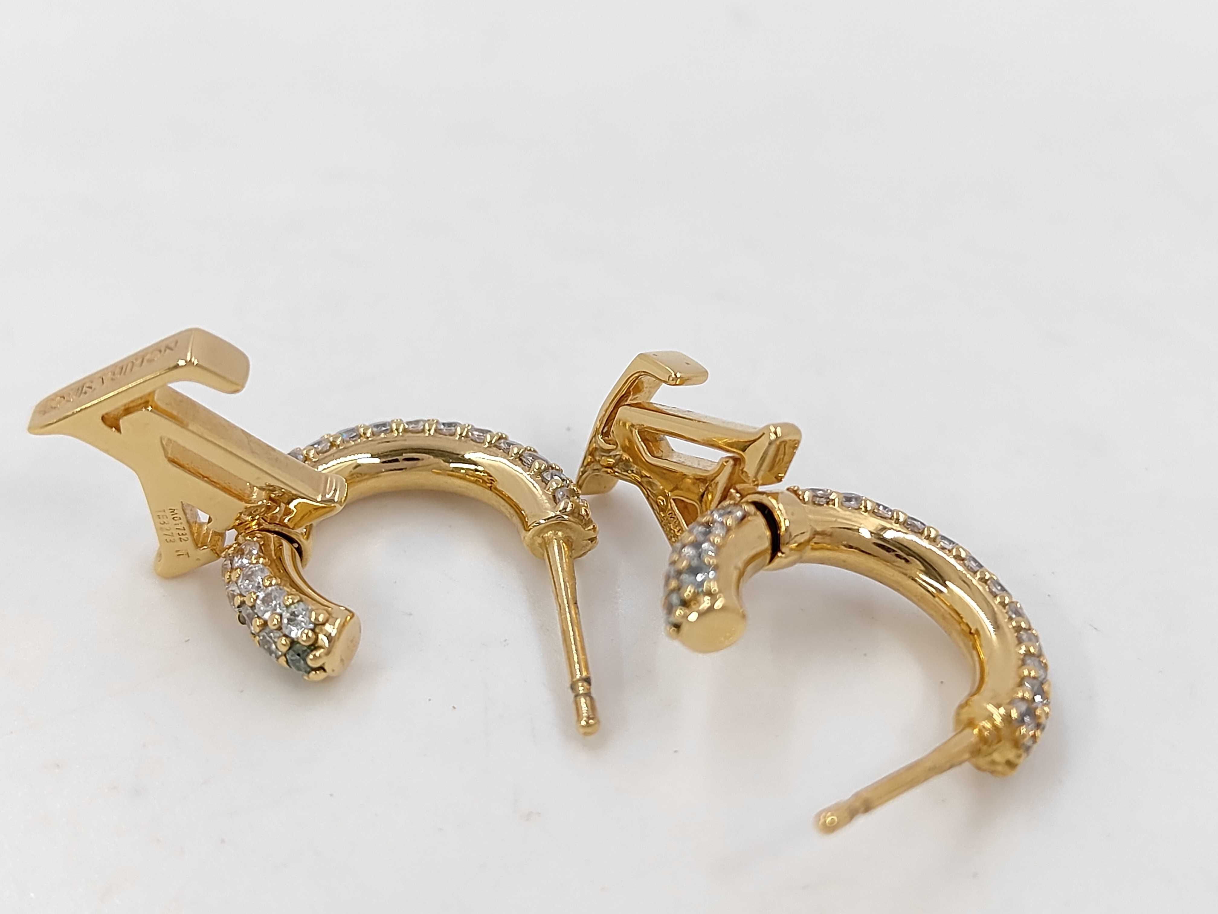Hoop LV Iconic Gold Earrings — view 3