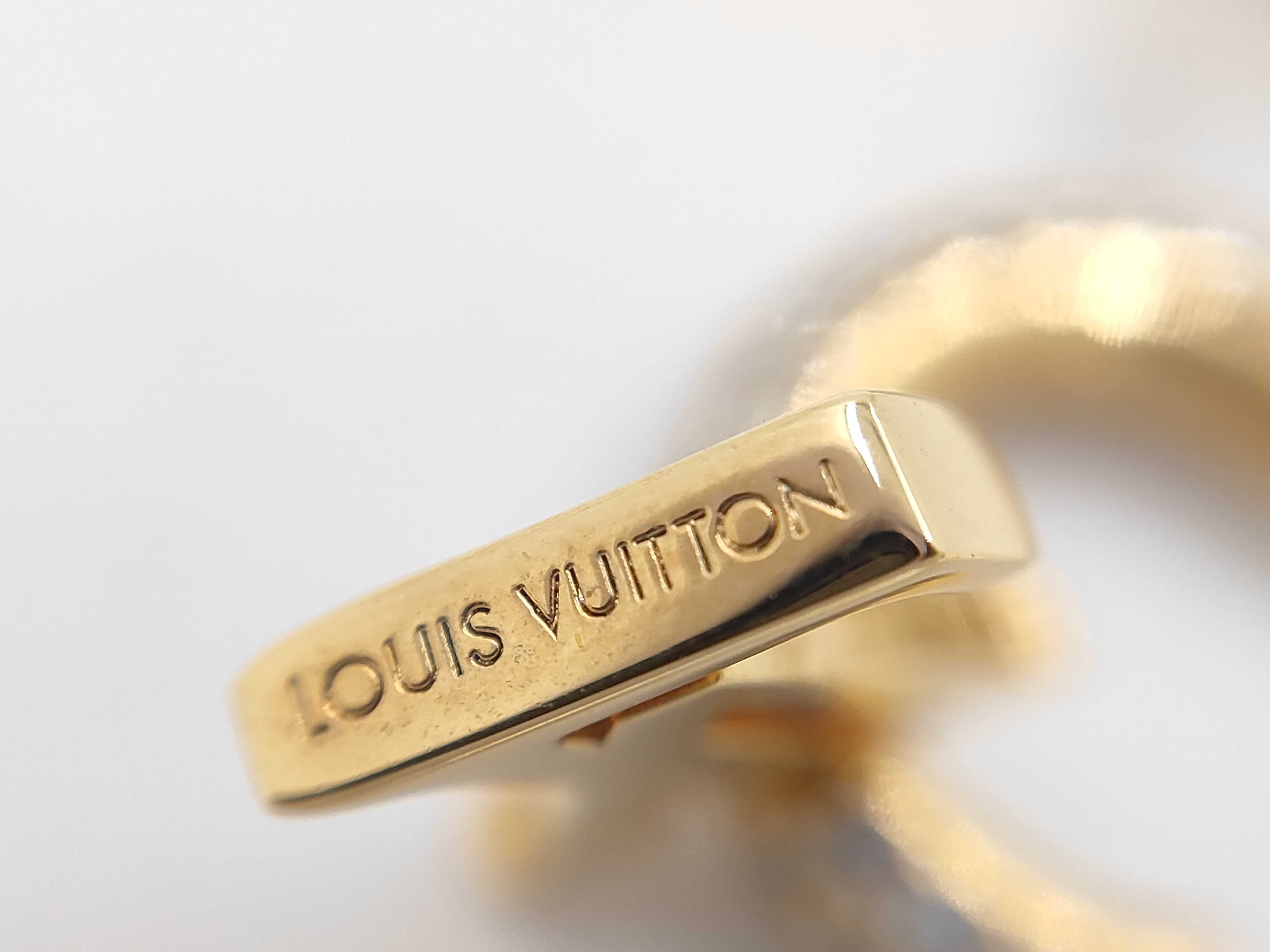 Hoop LV Iconic Gold Earrings — view 5