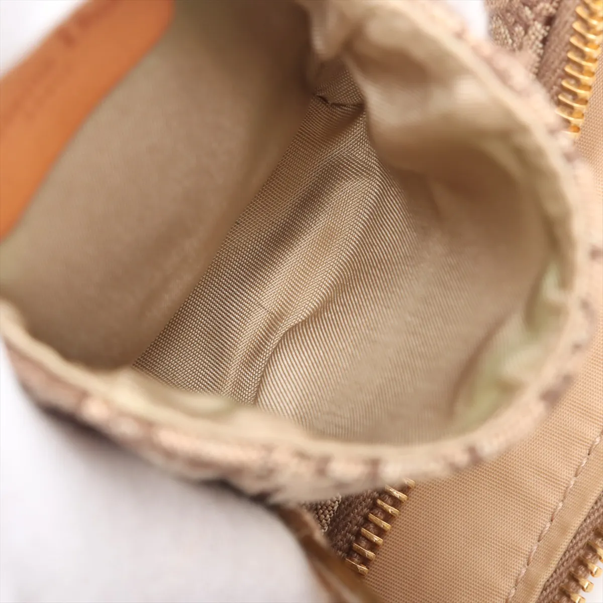 Trotter Street Chic Canvas x Leather Shoulder Bag Brown — view 8