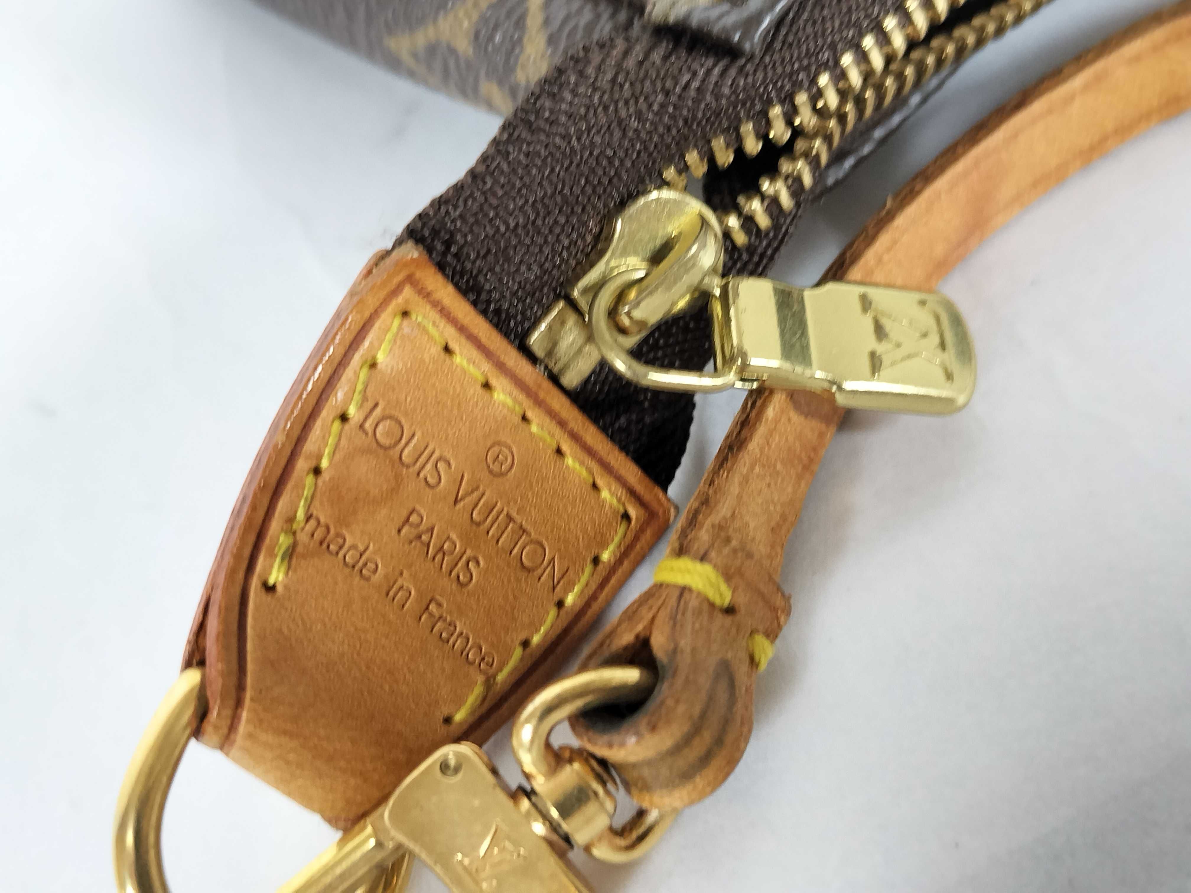 Monogram Louis Vuitton Accessoires Pouch — view 12