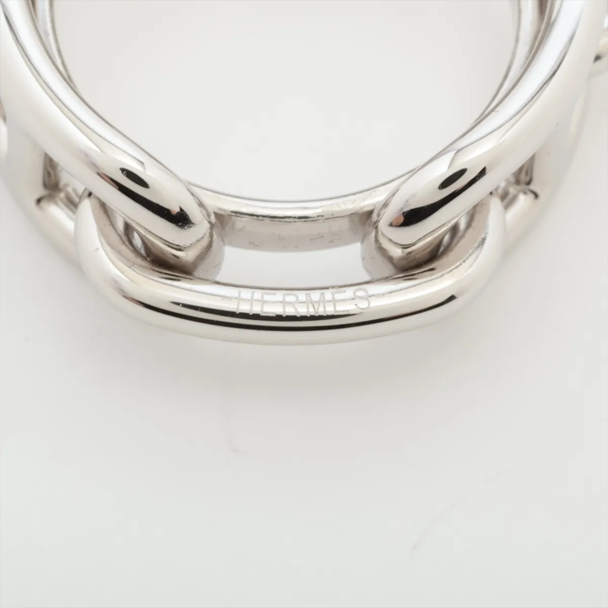Lucadet Chaine d'Ancre scarf ring, metal, silver, some wear and tarnishing. — view 3