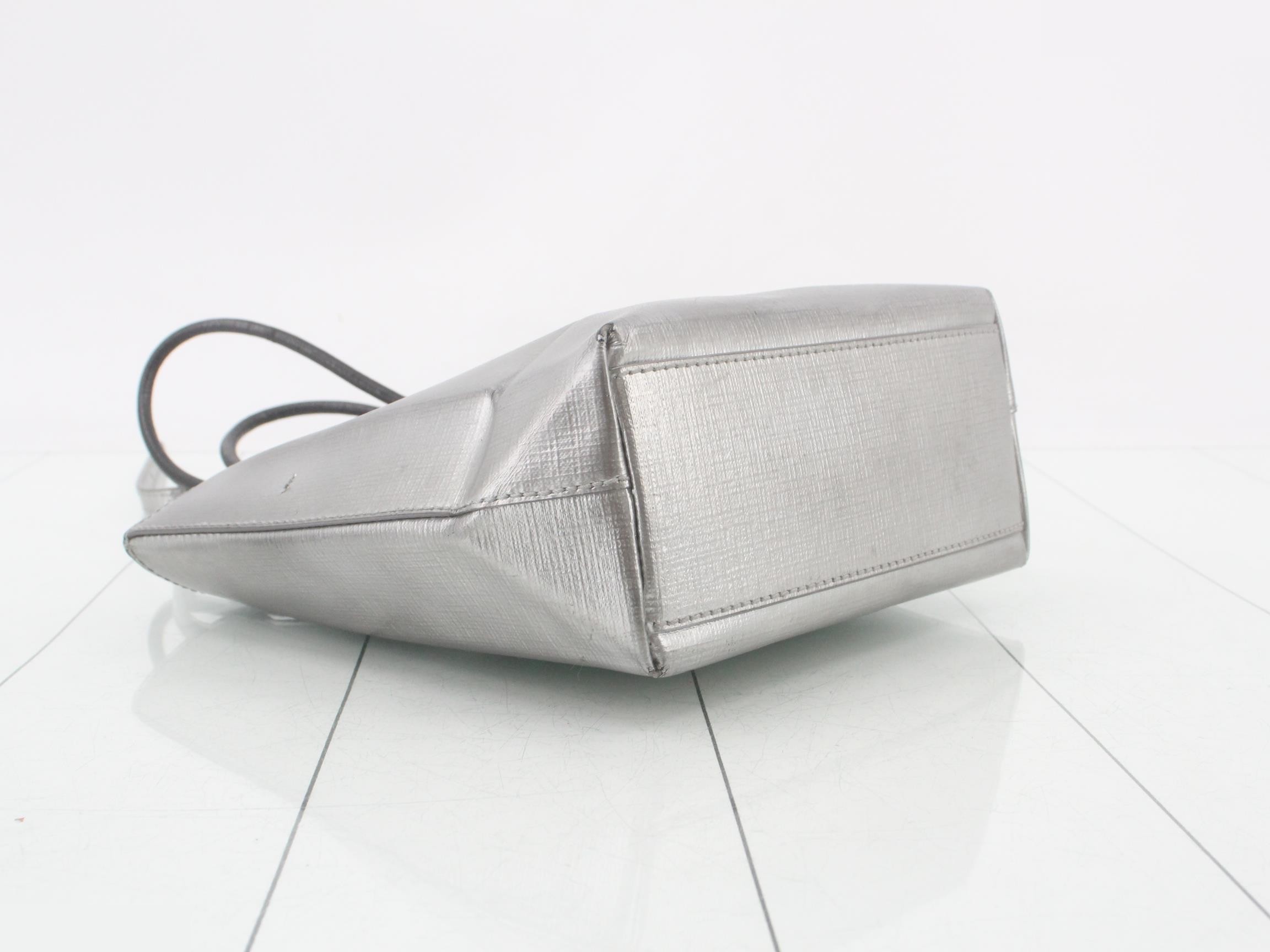 handbag — view 5