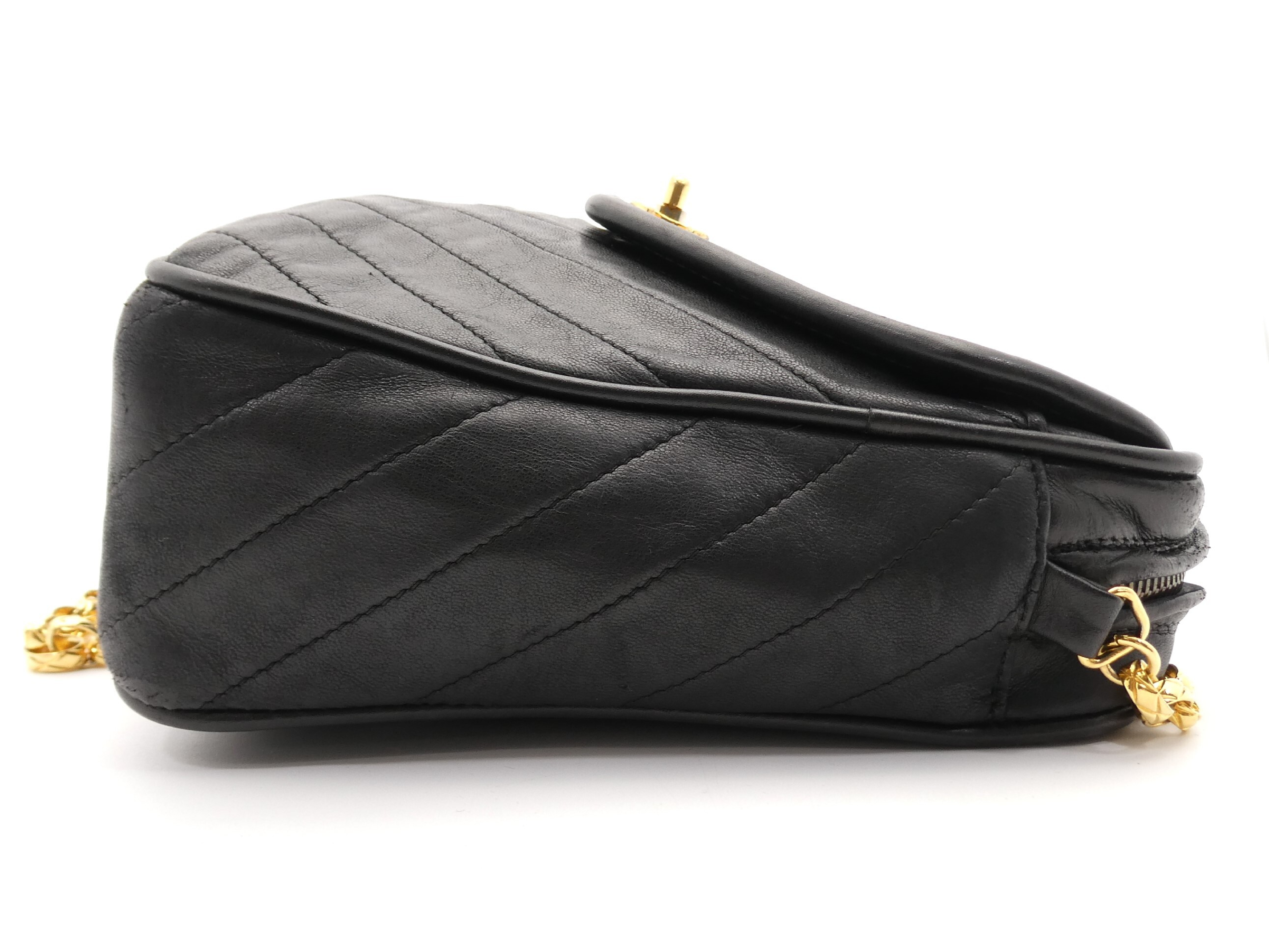 Bias Stitch Coco Mark Fringe Chain Shoulder Bag — view 4