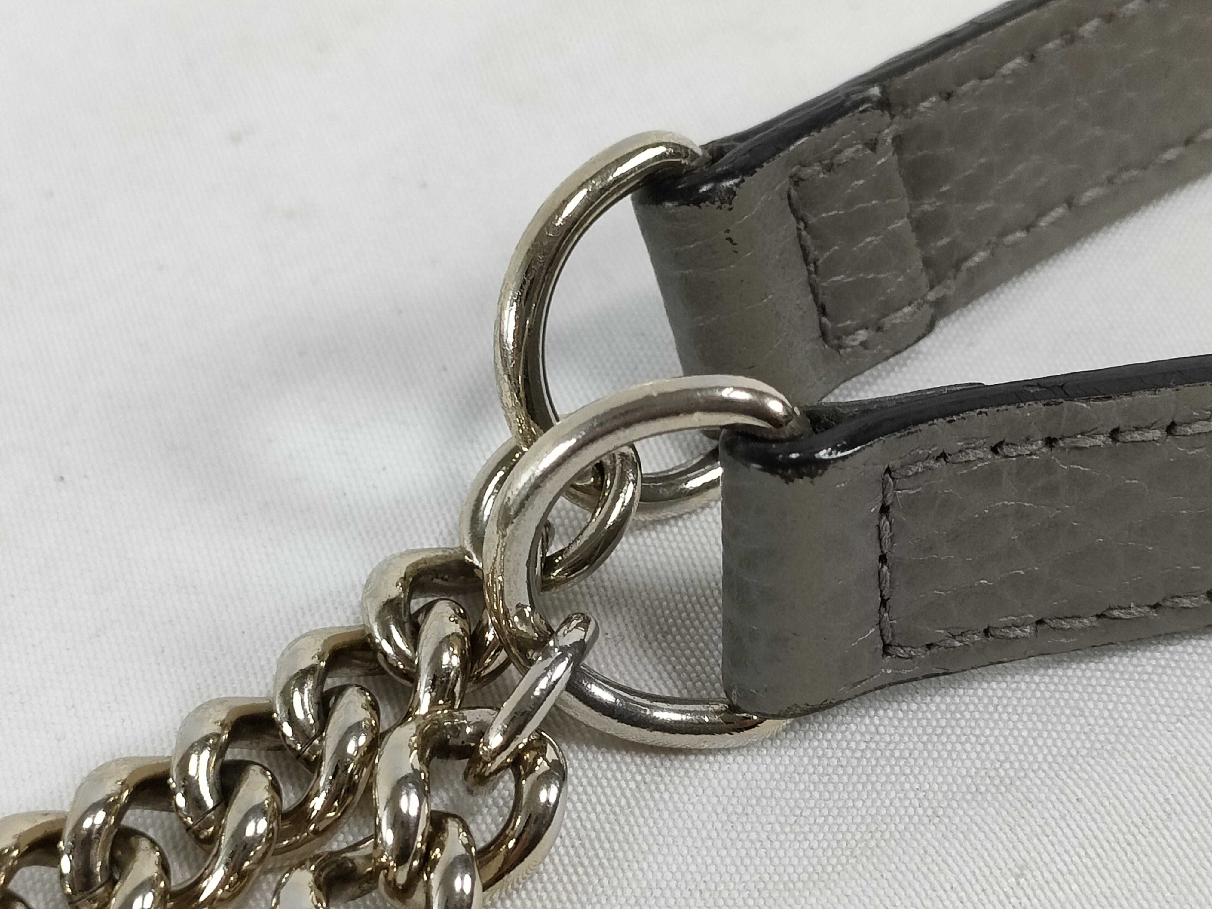Interlocking Chain Shoulder Bag, Leather, Gray Shoulder Bag — view 4