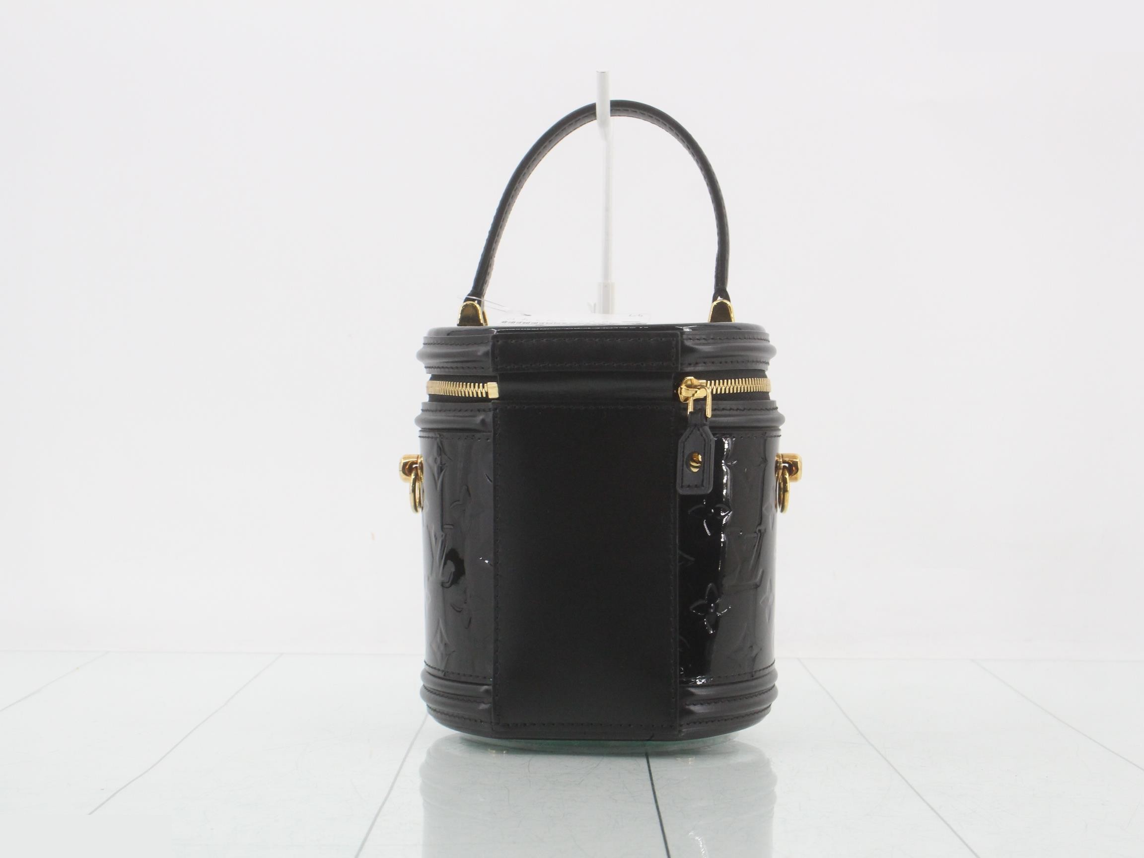 Vernis Cannes PM Noir 2-Way Handbag — view 2