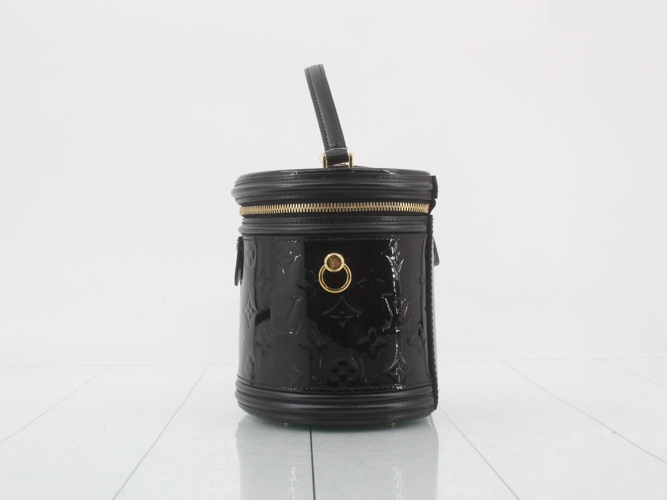 Vernis Cannes PM Noir 2-Way Handbag — view 3