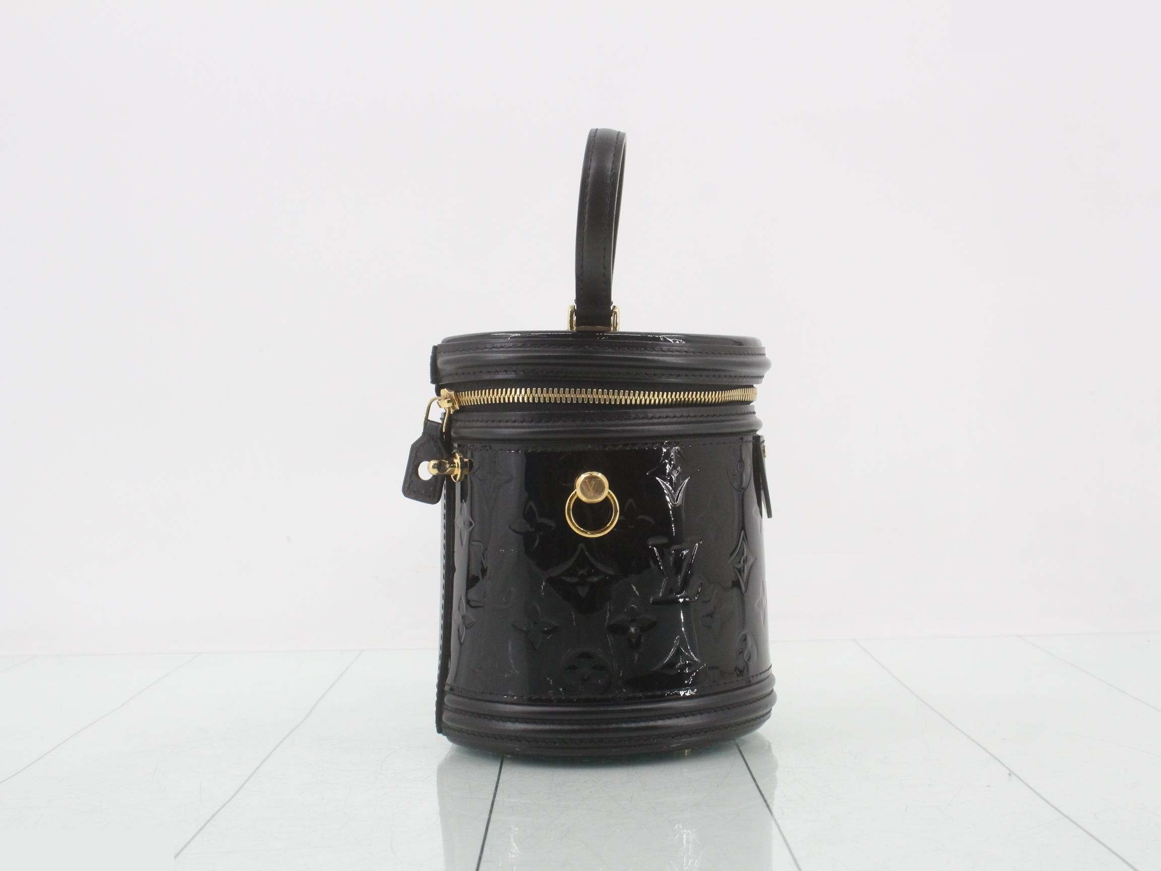 Vernis Cannes PM Noir 2-Way Handbag — view 4