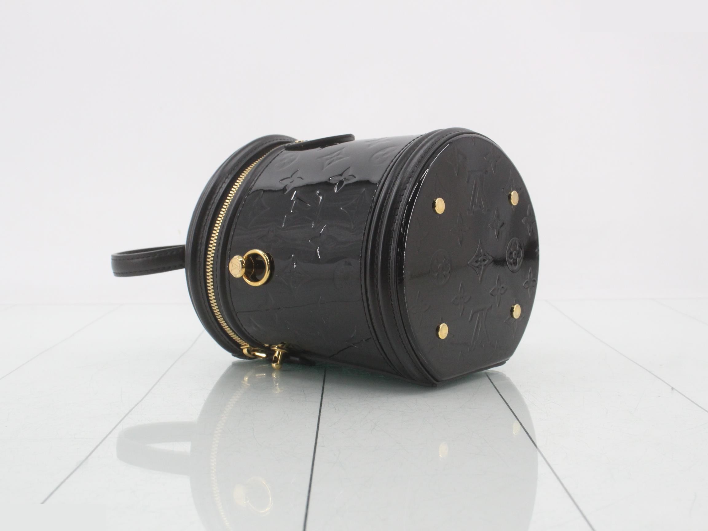 Vernis Cannes PM Noir 2-Way Handbag — view 5