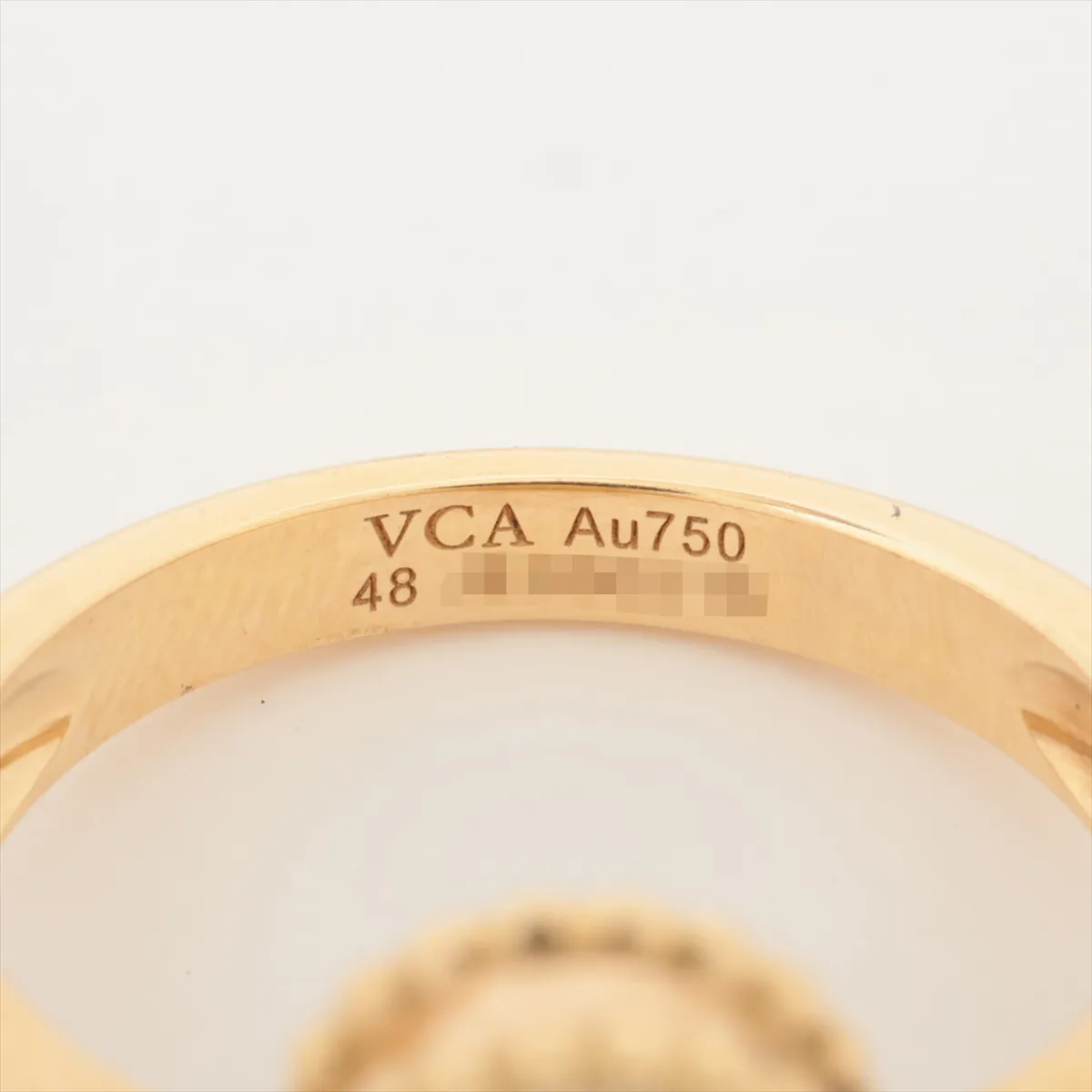 Vintage Alhambra Shell Diamond Ring 750(YG) 6.7g 48 JE000216 Hallmark — view 3
